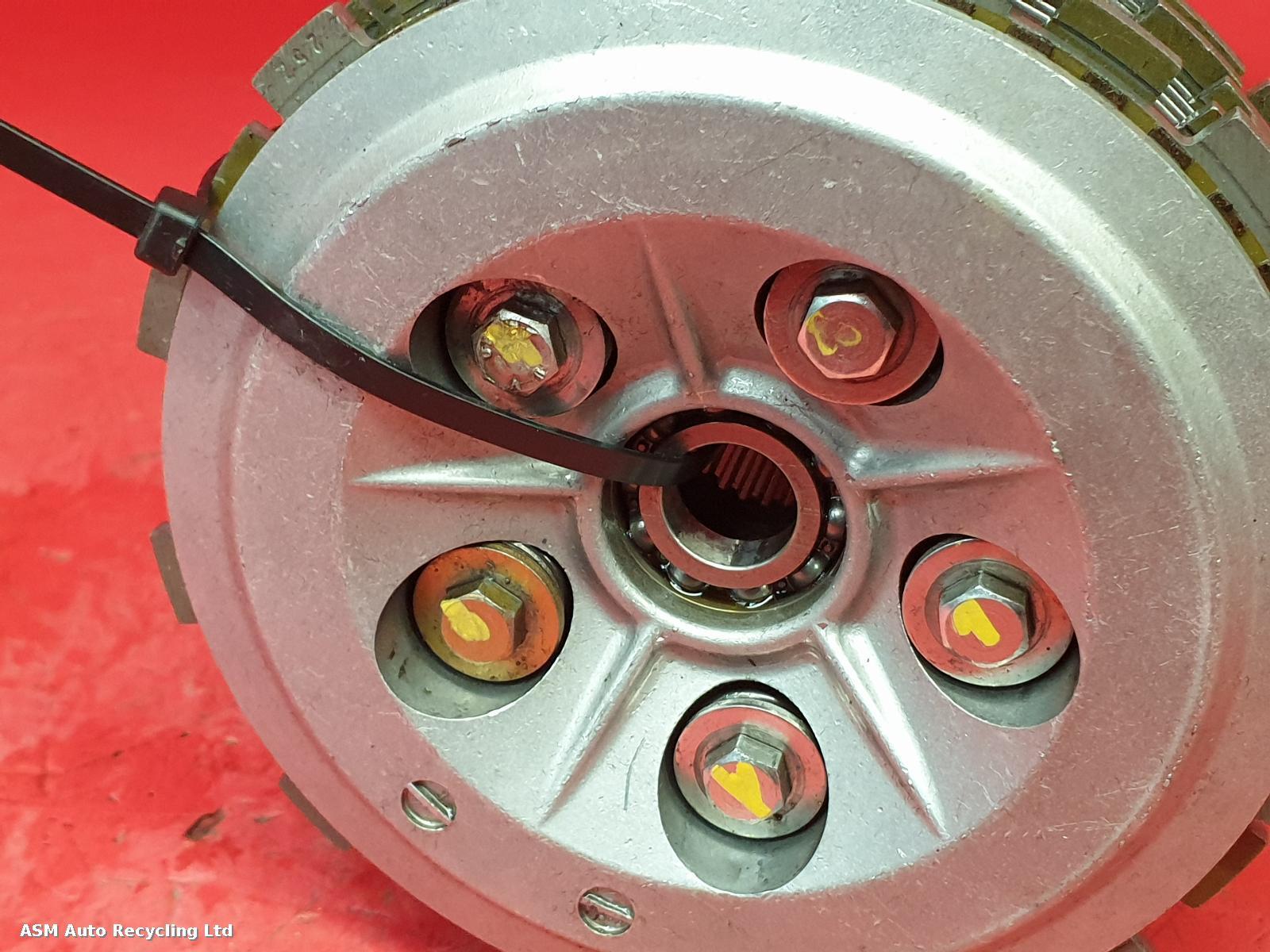 View Auto part Clutch Basket Triumph Sprint St 1050 2005