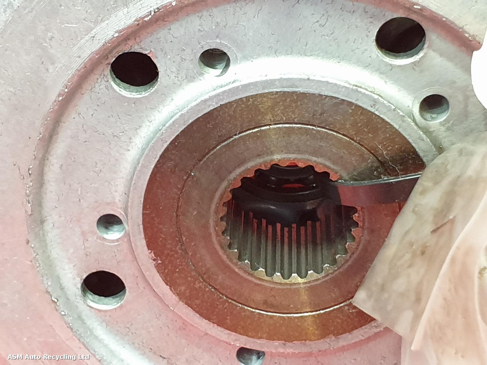 View Auto part Clutch Basket Triumph Sprint St 1050 2005