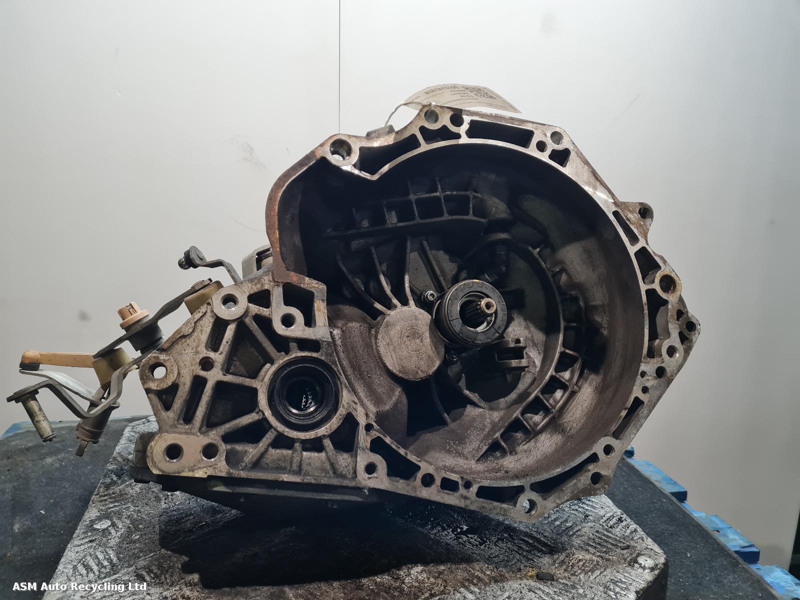 View Auto part Gearbox Vauxhall Corsa 2014