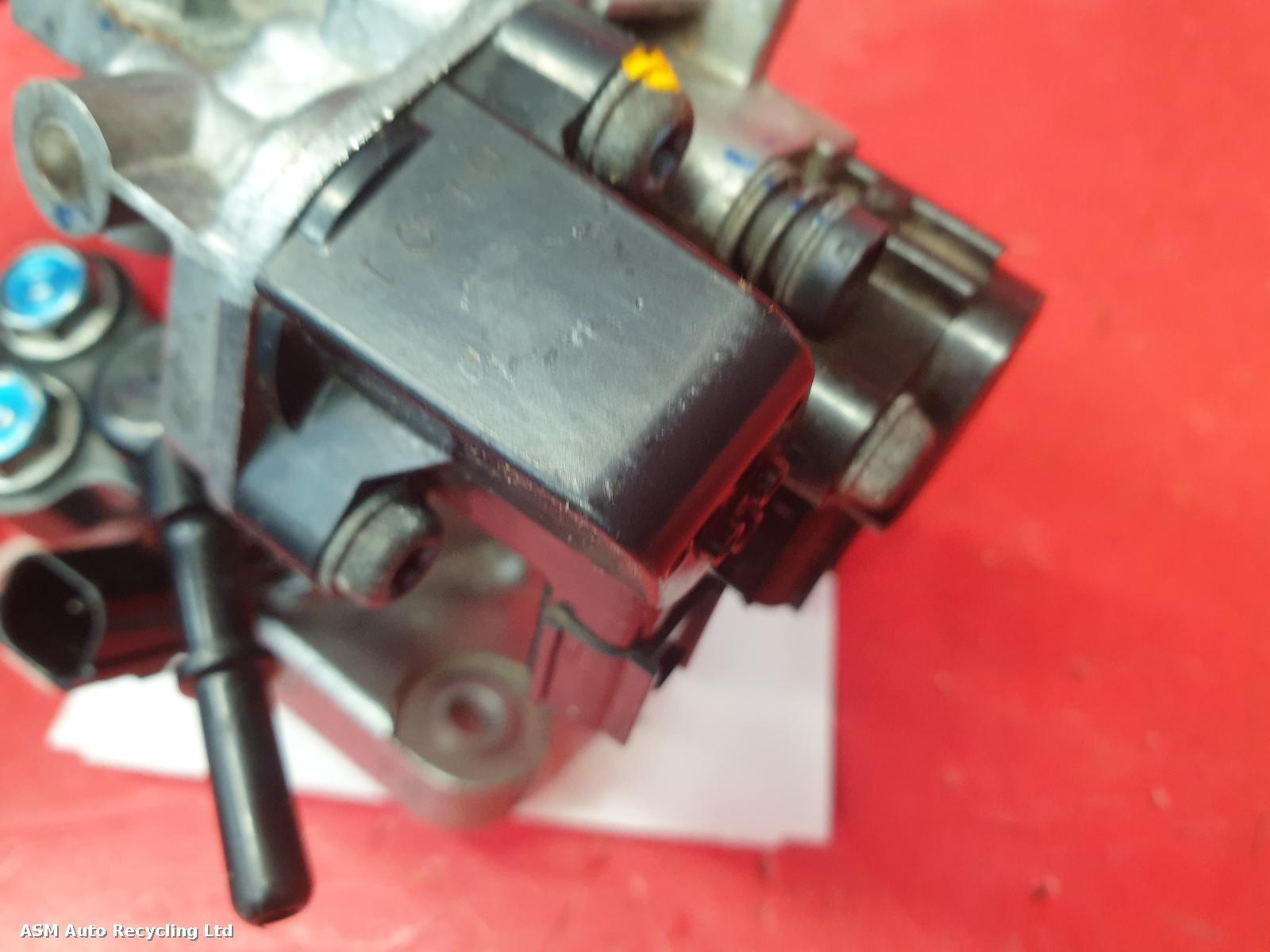 View Auto part Throttle Body Honda Cb 125 F 2019
