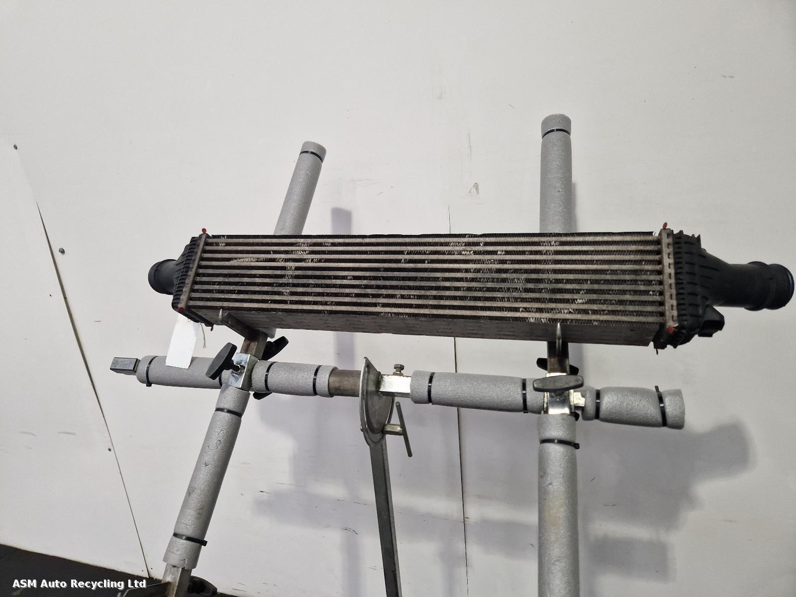View Auto part Intercooler Porsche Macan 2018