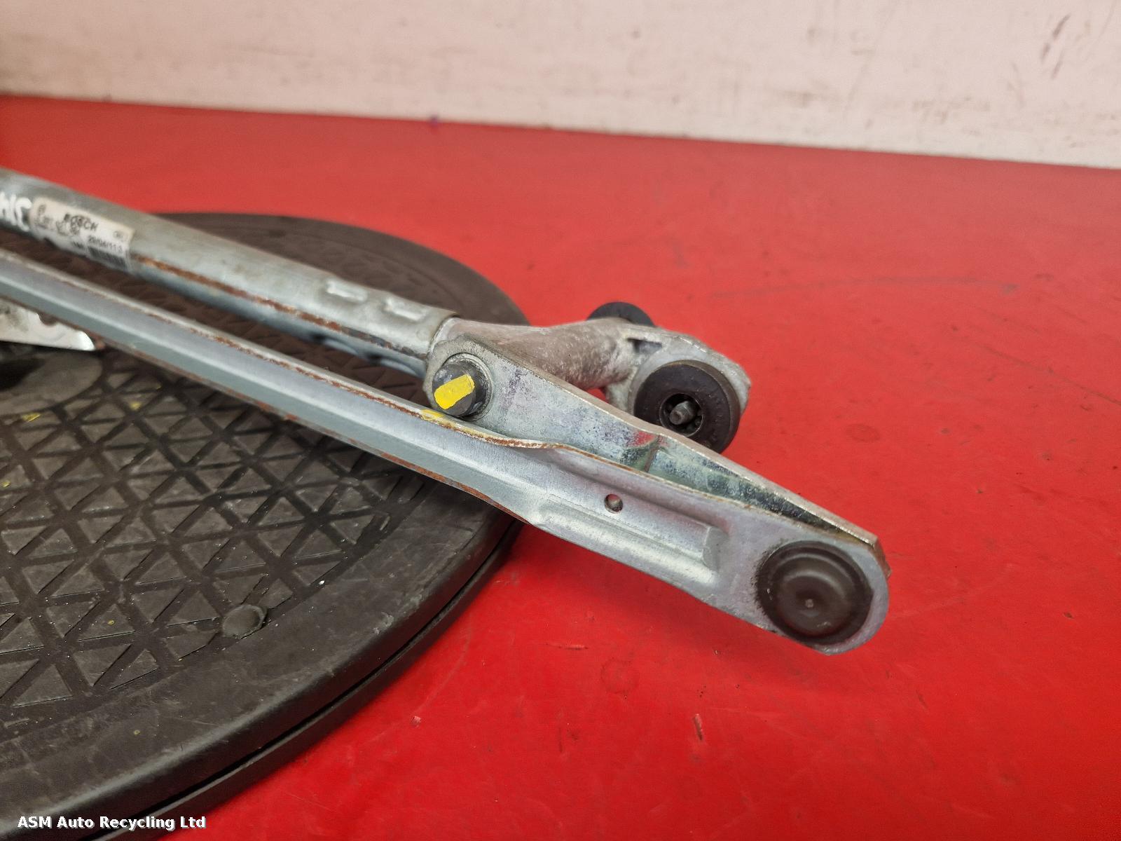 View Auto part Wiper Linkage Volkswagen Golf 2011