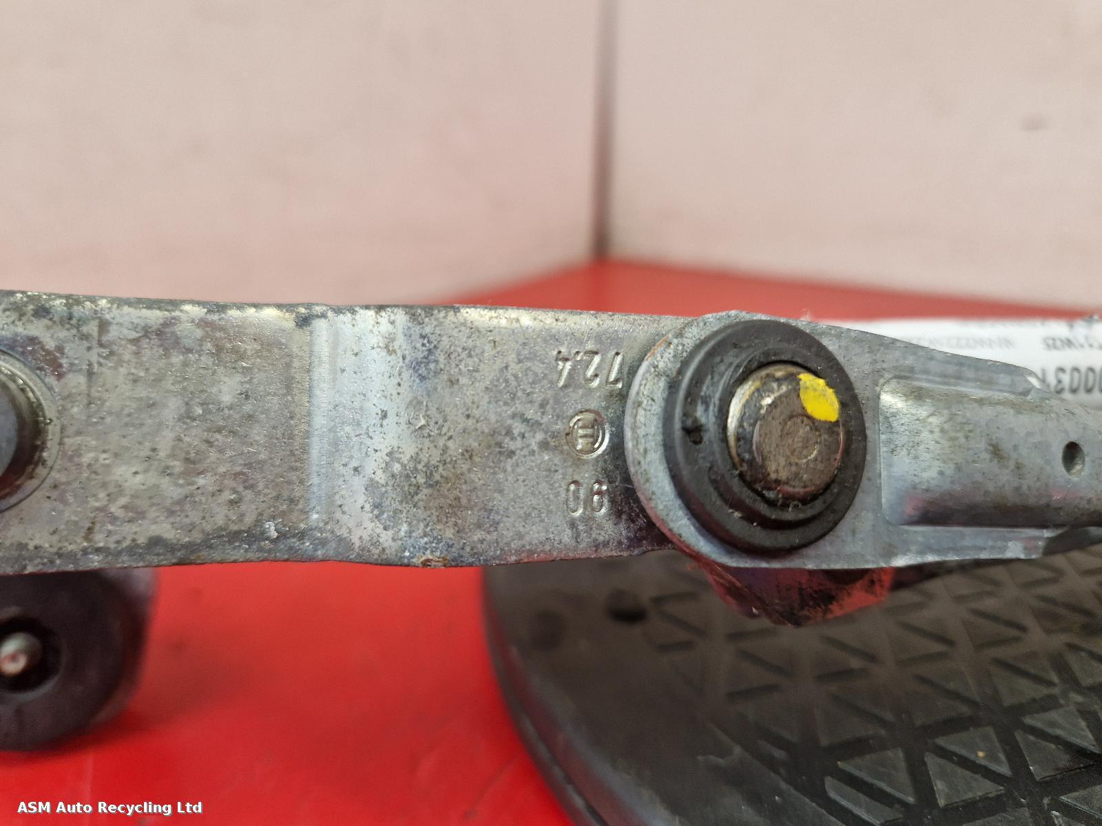 View Auto part Wiper Linkage Volkswagen Golf 2011