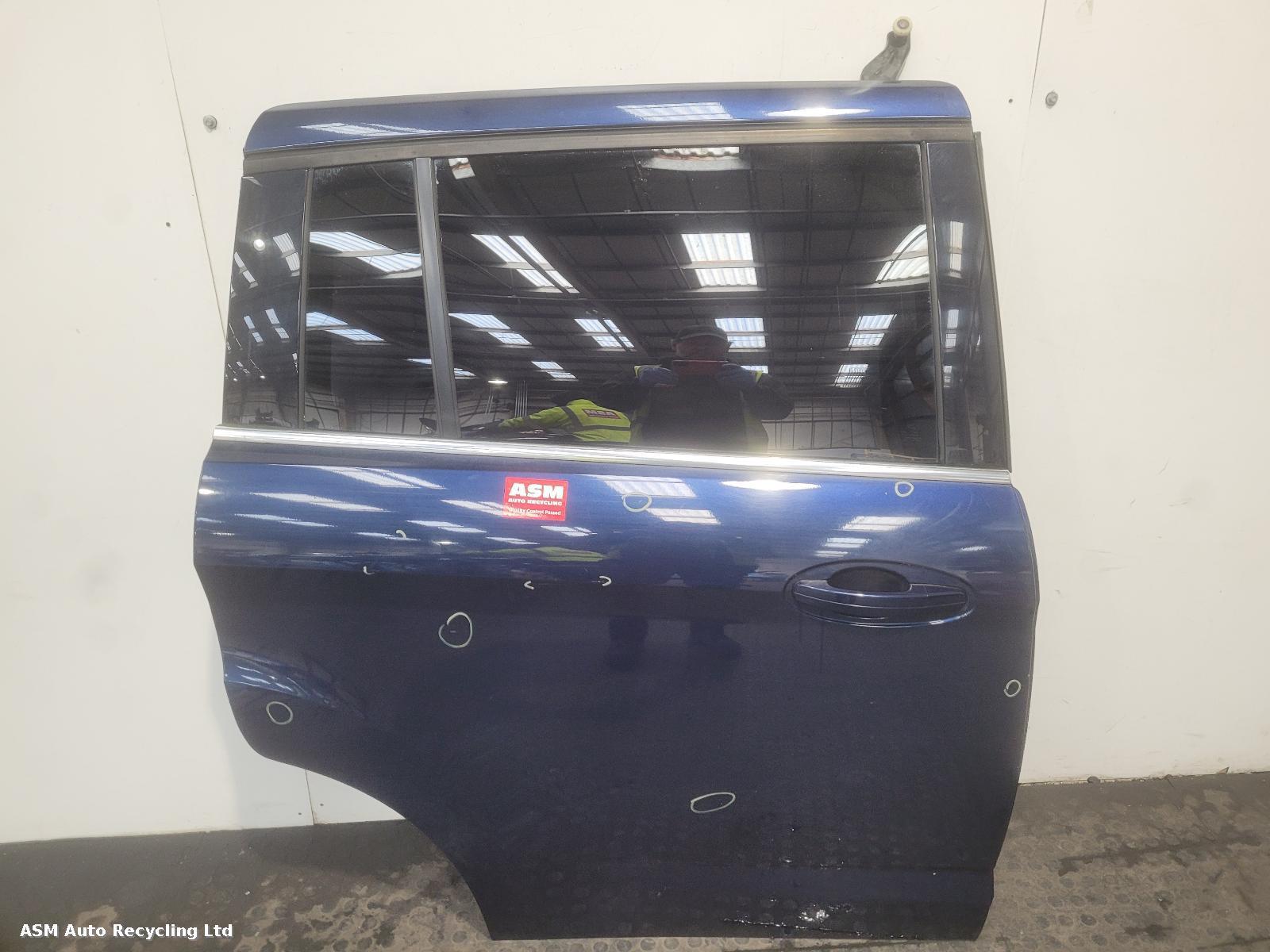 View Auto part R Rear Door Ford Focus C Max 2011