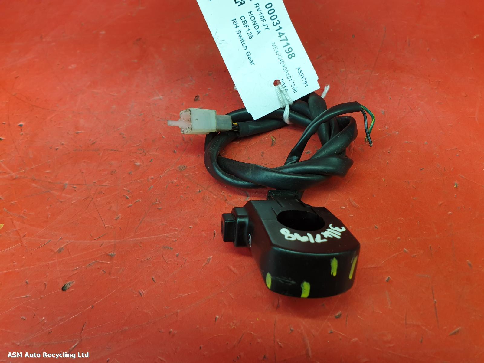 View Auto part RH Switch Gear Honda Cbf125 2010