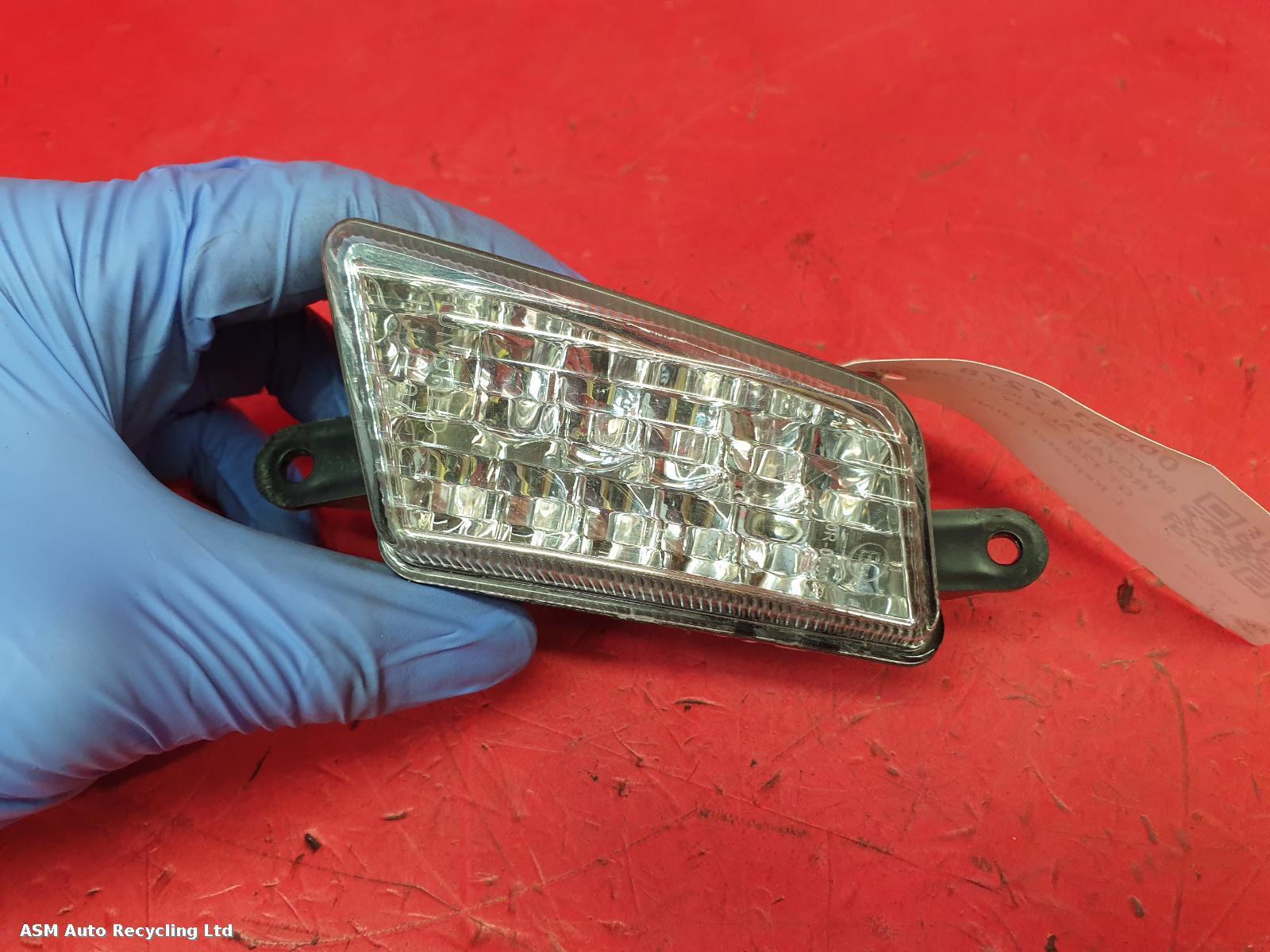 View Auto part L Repeater Lamp Royal Alloy Gt 125 E5 2023