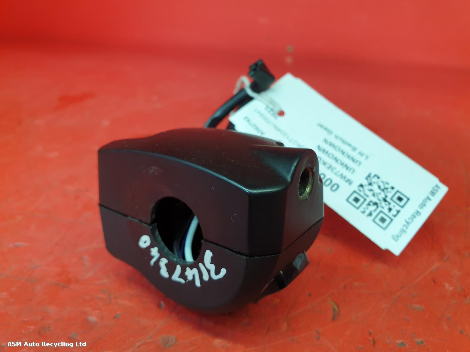 View Auto part LH Switch Gear Royal Alloy Gt 125 E5 2023