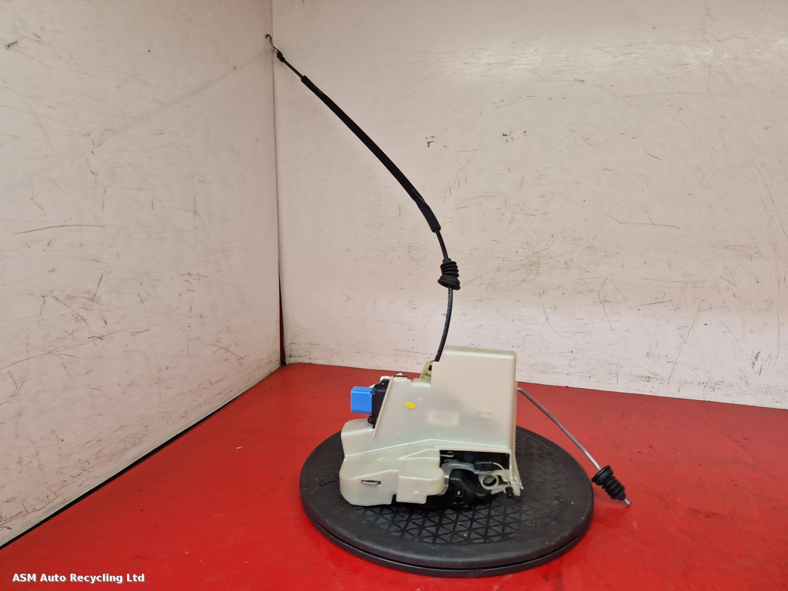 View Auto part Door Lock Assembly Volkswagen Polo 2009