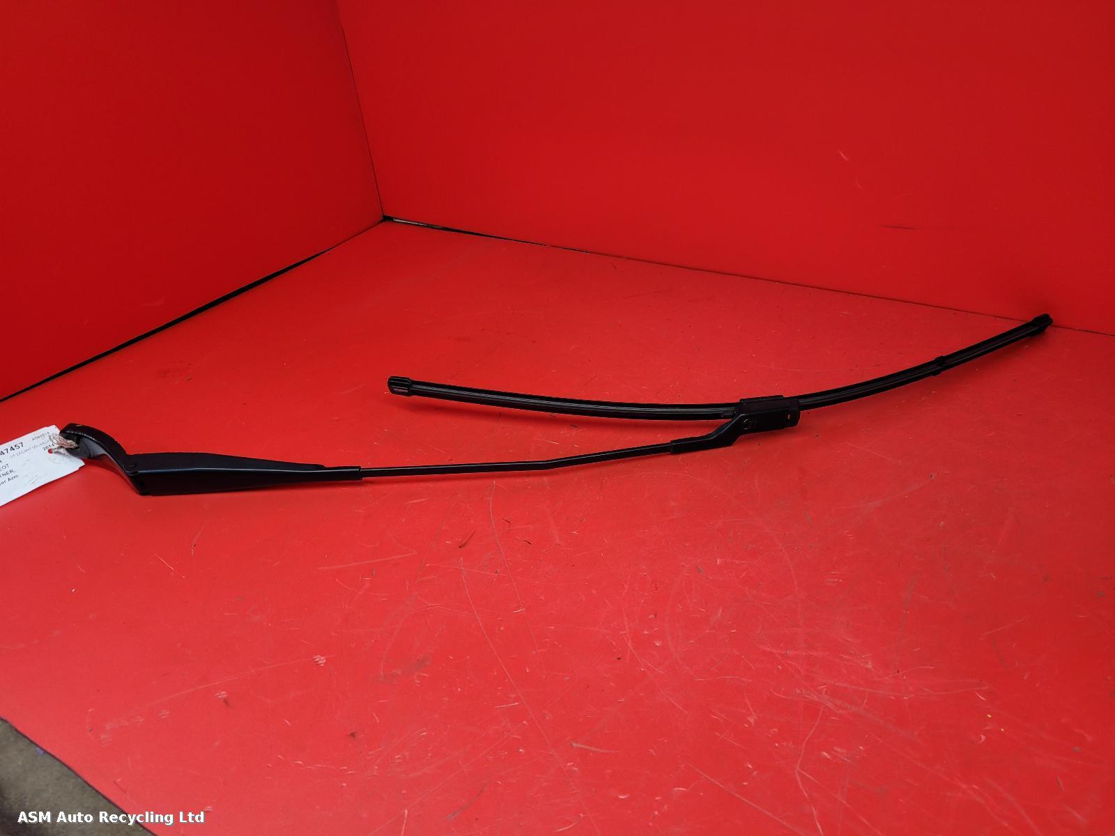 View Auto part Wiper Arm Peugeot Partner 2014