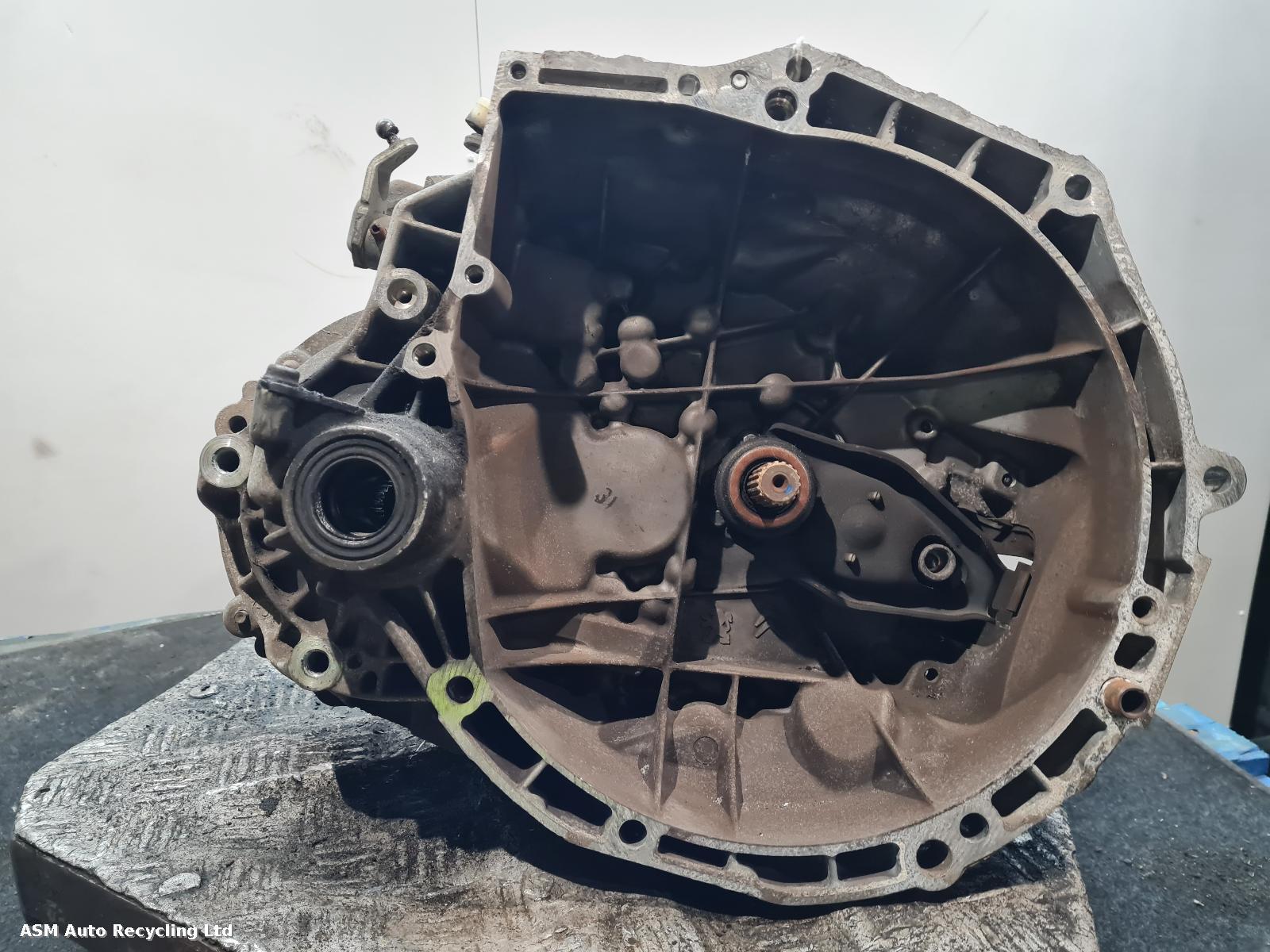 View Auto part Gearbox Peugeot 208 2012