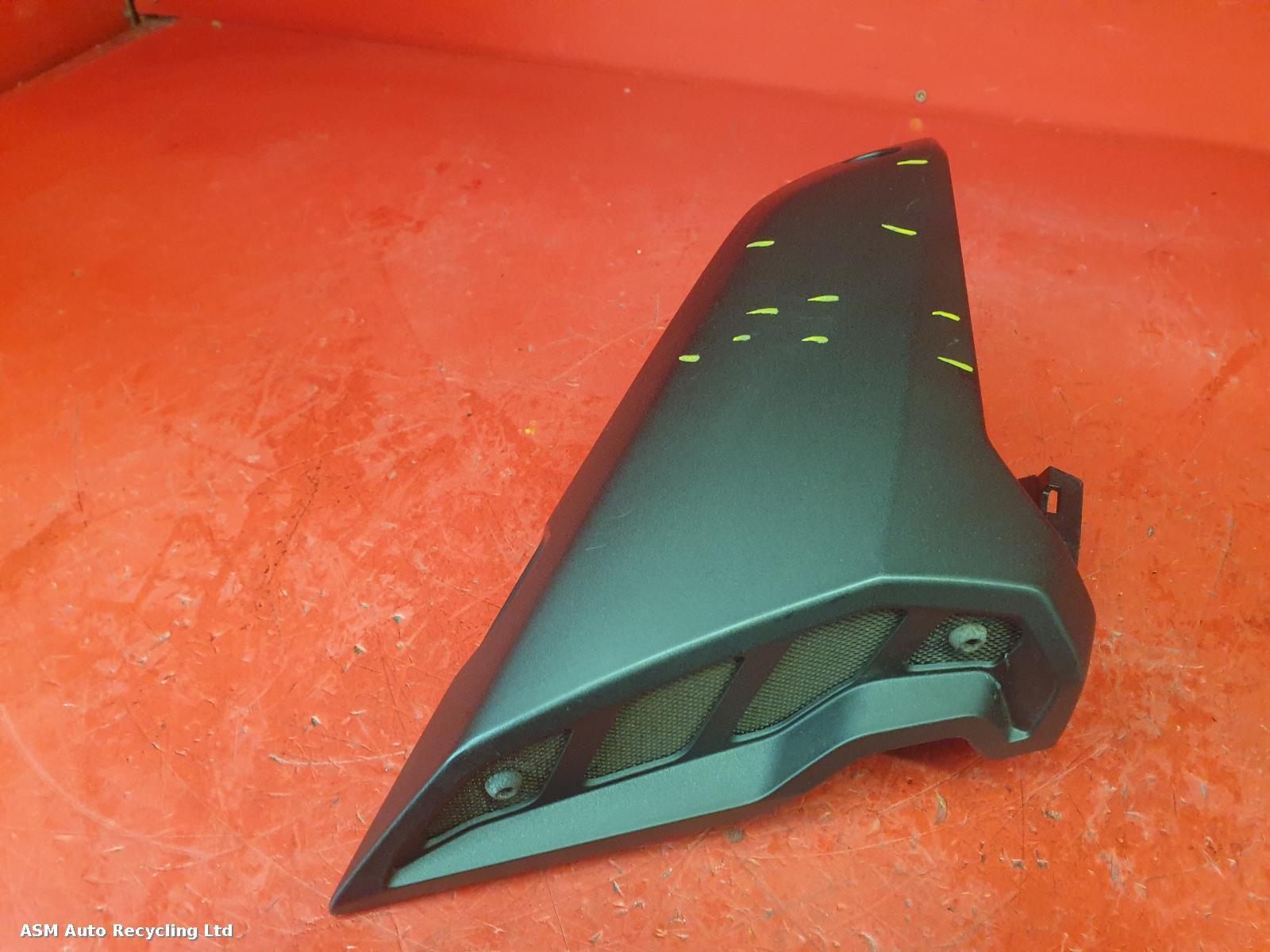 View Auto part FRONT AIR GUIDE Yamaha Mt-09 2018