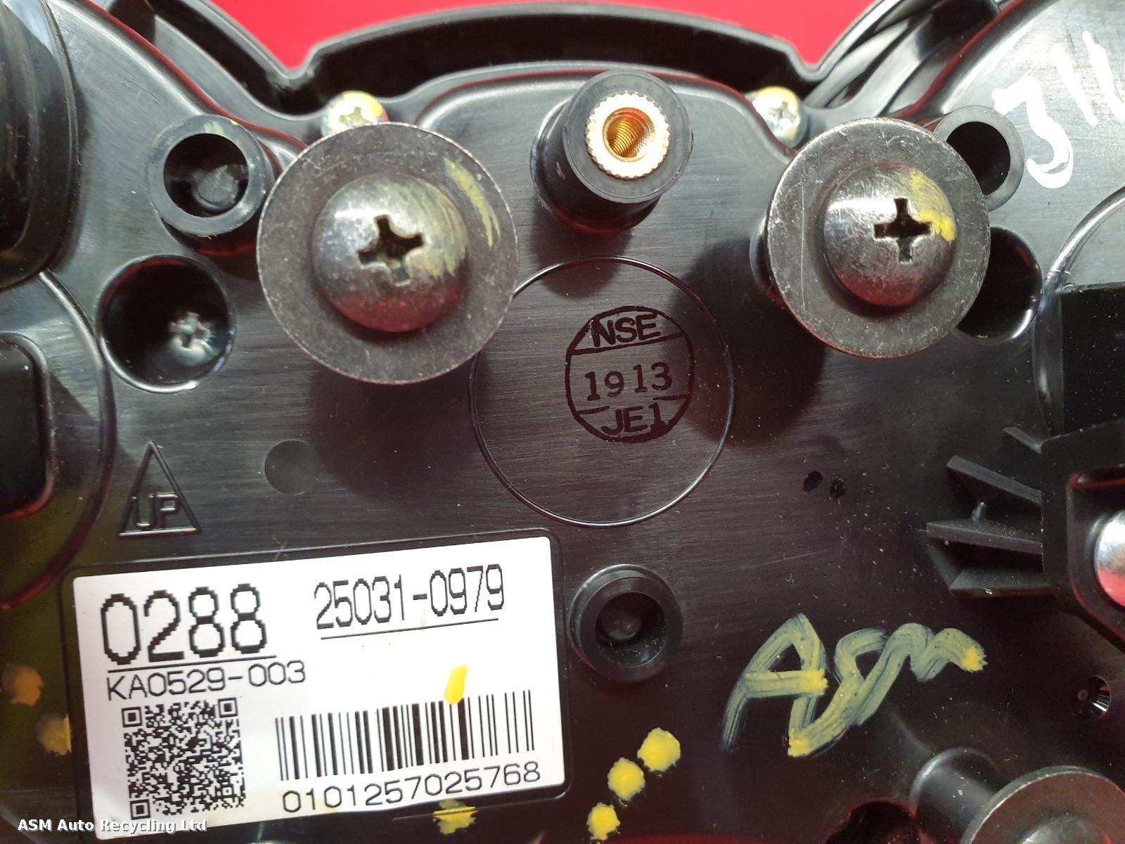 View Auto part Speedometer Kawasaki Z650 Rs 2024