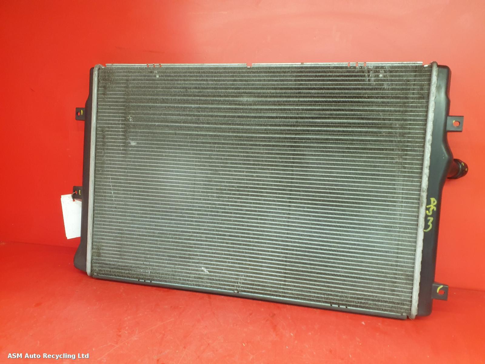 View Auto part Radiator Volkswagen Golf 2012