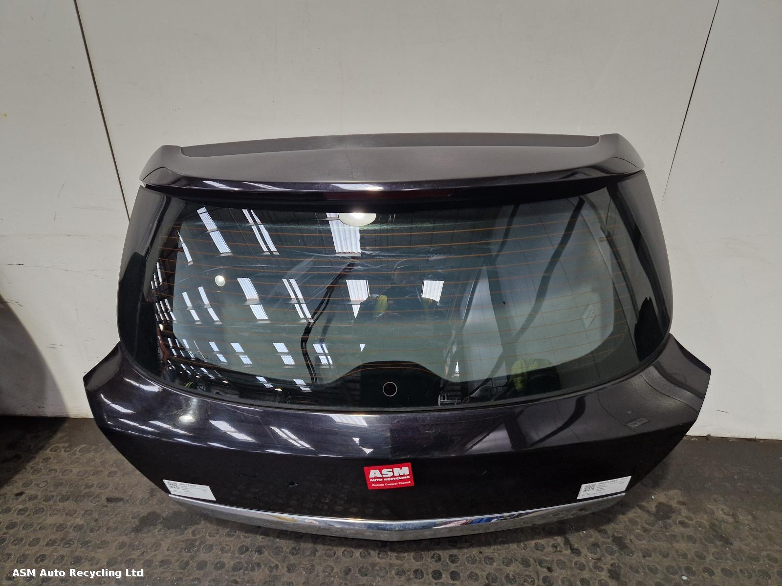 View Auto part Bootlid/Tailgate Vauxhall Astra 2009