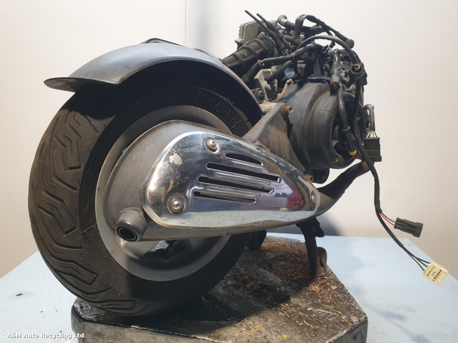 View Auto part Engine Piaggio Vespa S 125 2012