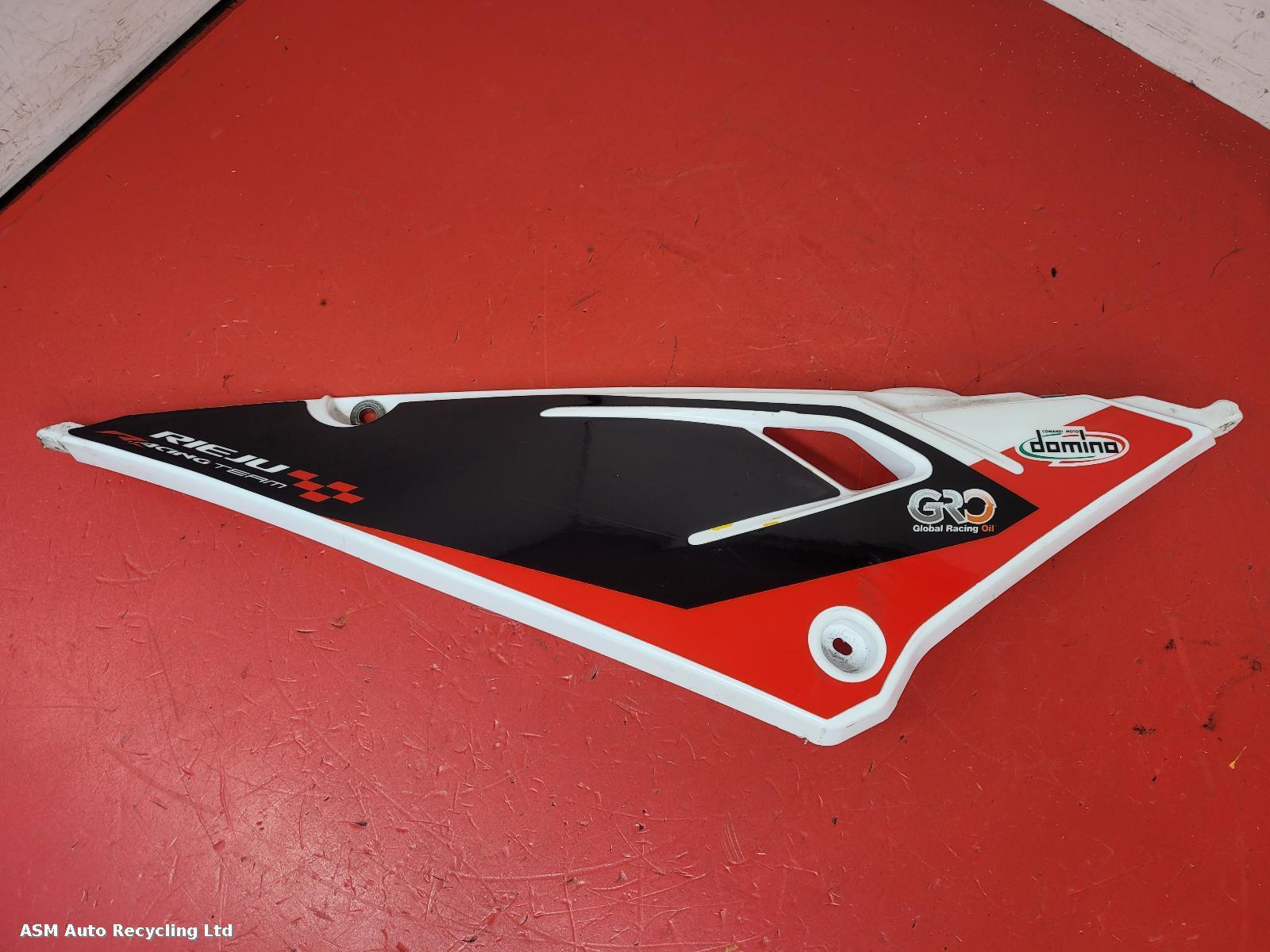 View Auto part Side Panel Right Rieju Mrt 50 2022
