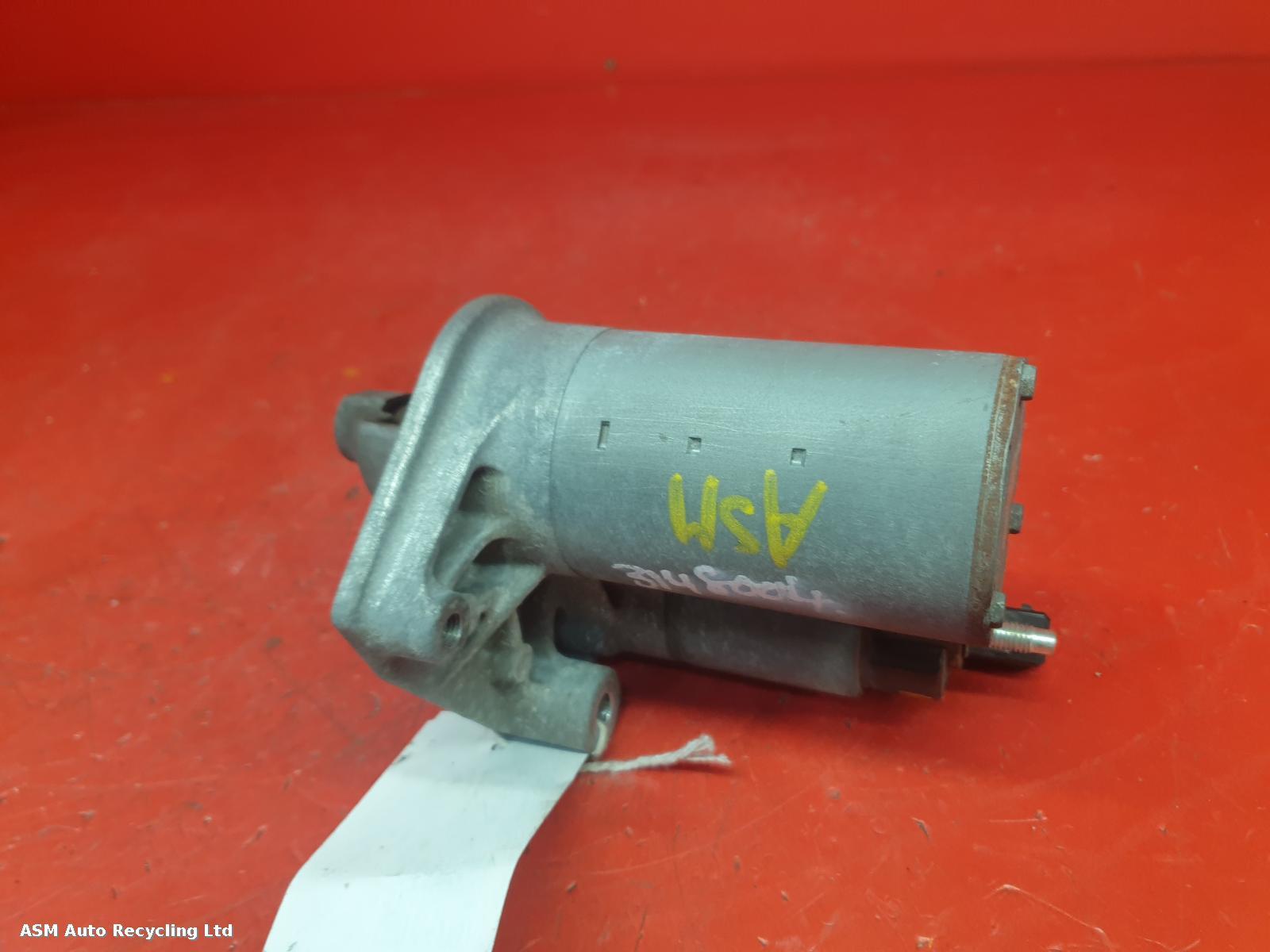 View Auto part Starter Motor Peugeot 208 2012