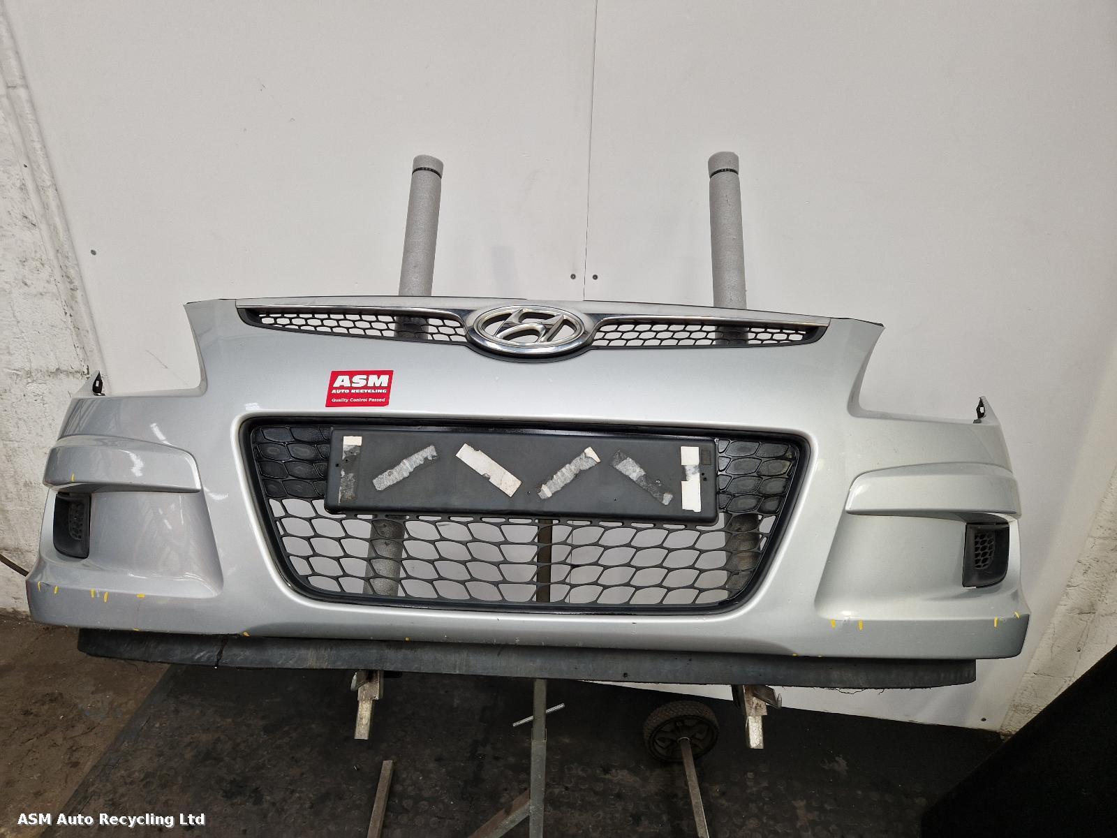 View Auto part Front Bumper Hyundai I30 2010