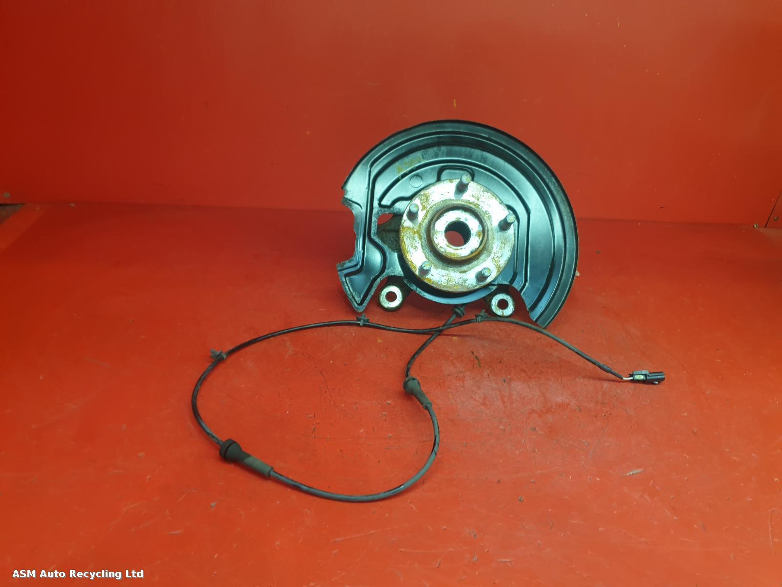 View Auto part RF Hub/Stub Axle Assembly Nissan Leaf 2020