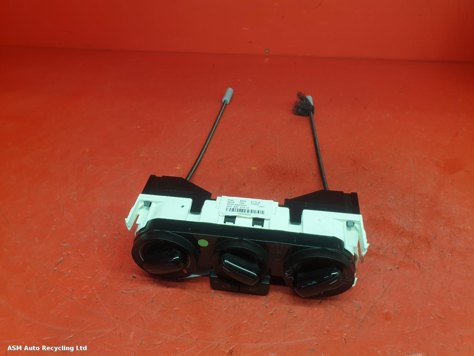 View Auto part Heater/AC Controller Volkswagen Polo 2014