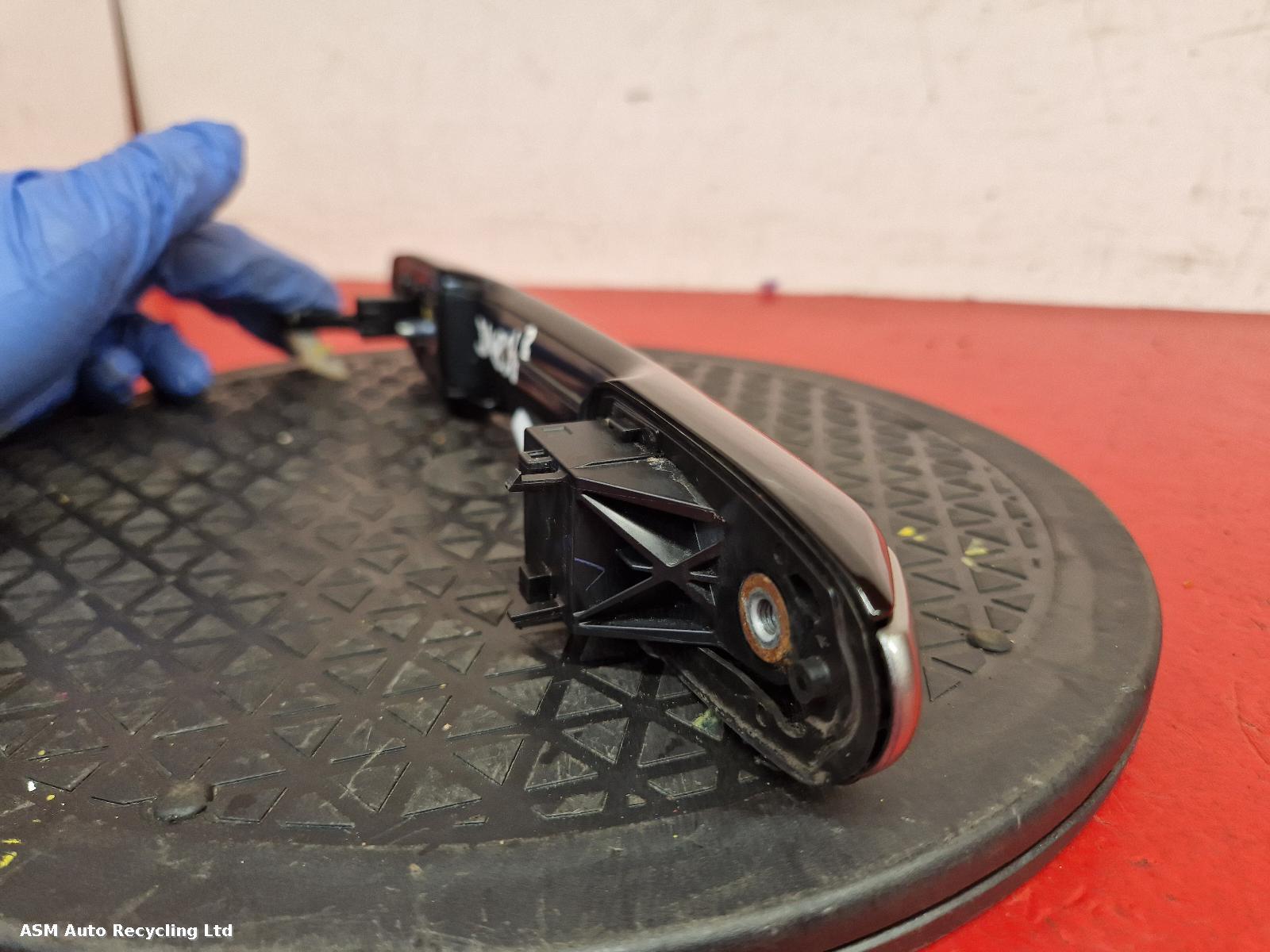View Auto part Door Handle Lexus Nx Series 2022