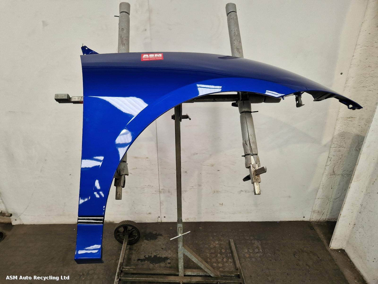 View Auto part R Wing Jaguar I-pace 2025