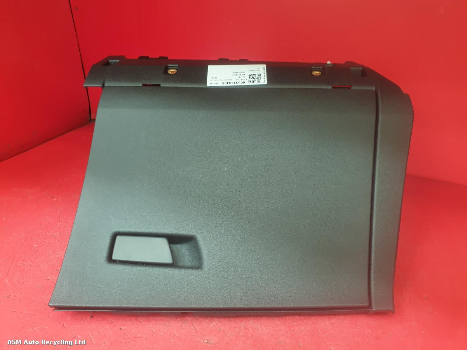 View Auto part Glove Box Audi Q4 E-tron 2024