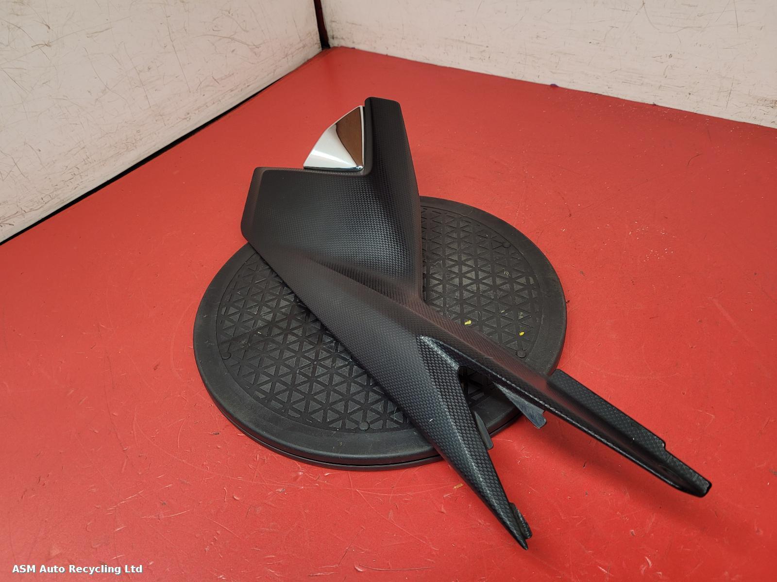 View Auto part Side Panel Left Suzuki Gsf 650 S Bandit 2010