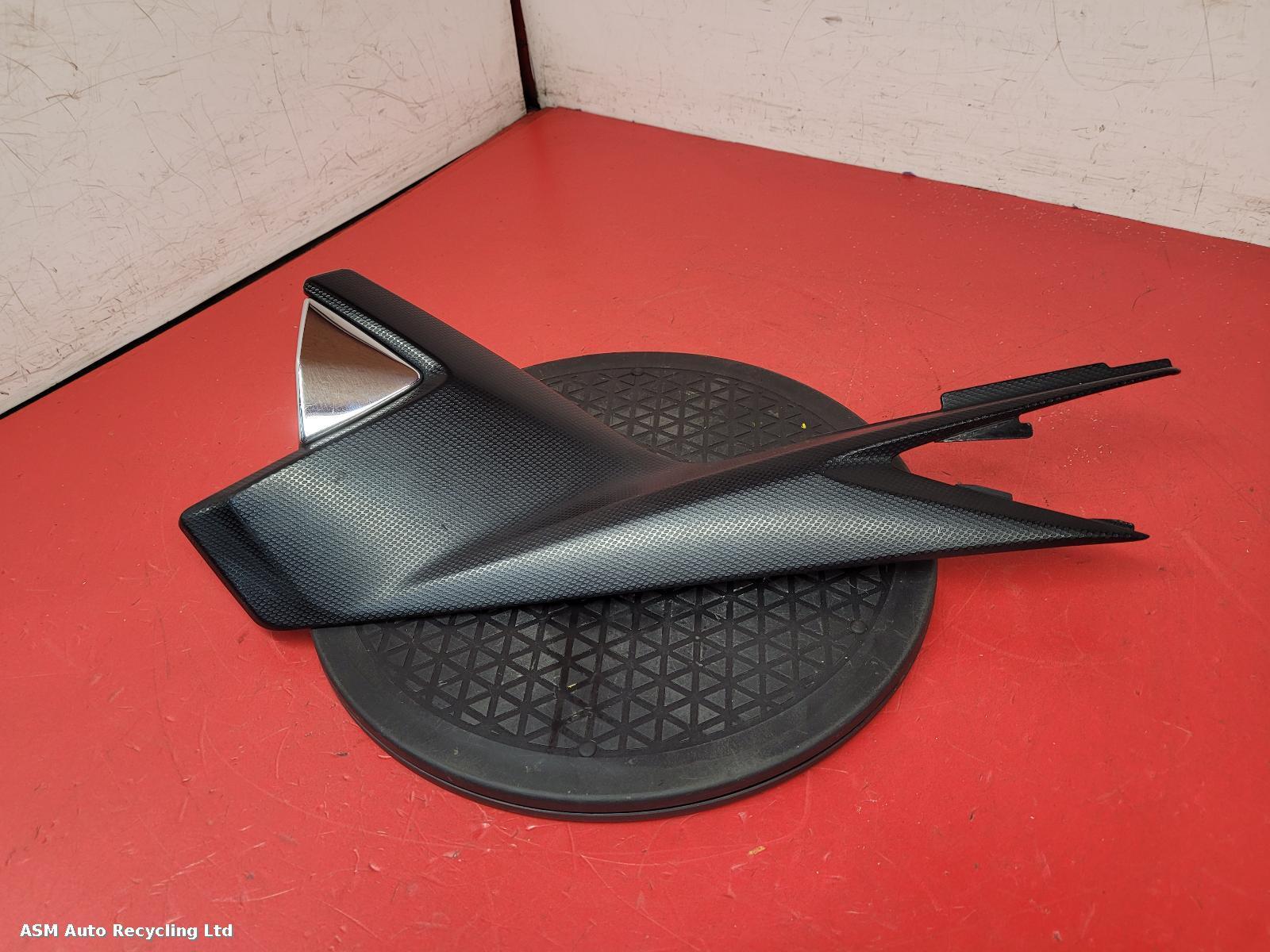 View Auto part Side Panel Left Suzuki Gsf 650 S Bandit 2010