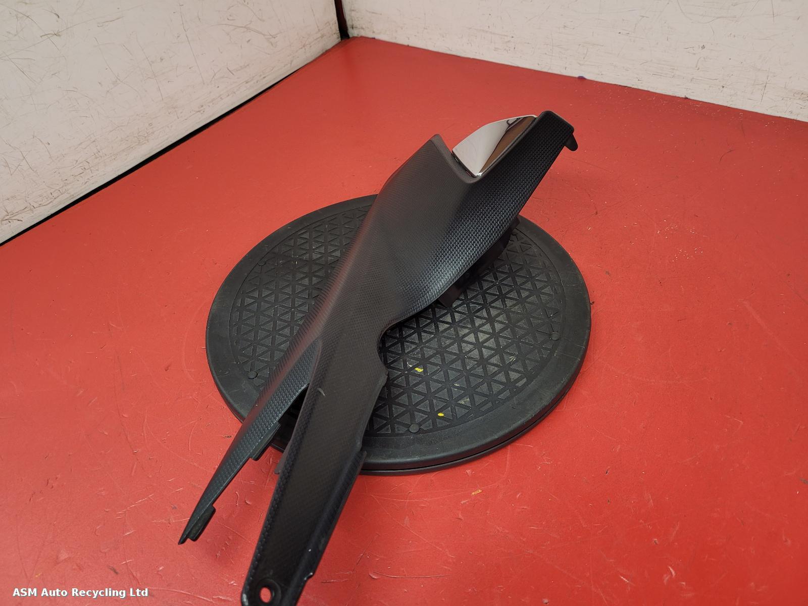 View Auto part Side Panel Left Suzuki Gsf 650 S Bandit 2010