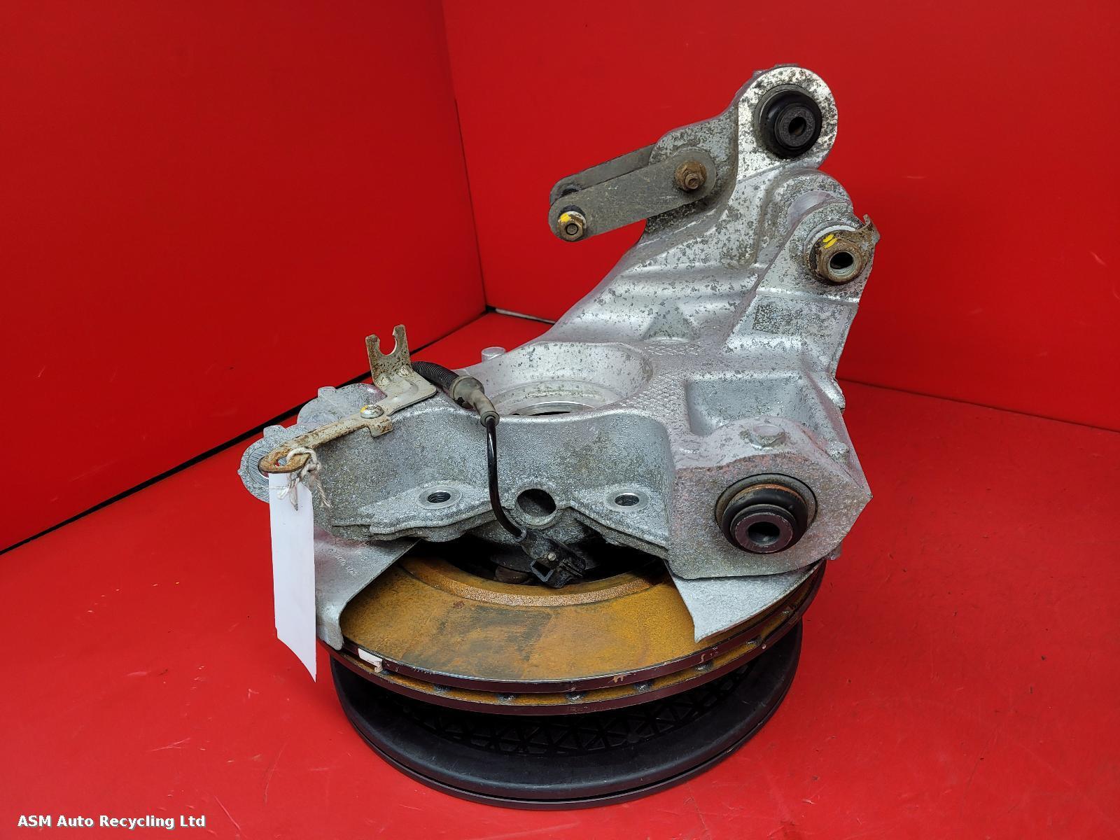 View Auto part LR Hub/Stub Axle Assembly Land Rover Range Rover Velar 2019