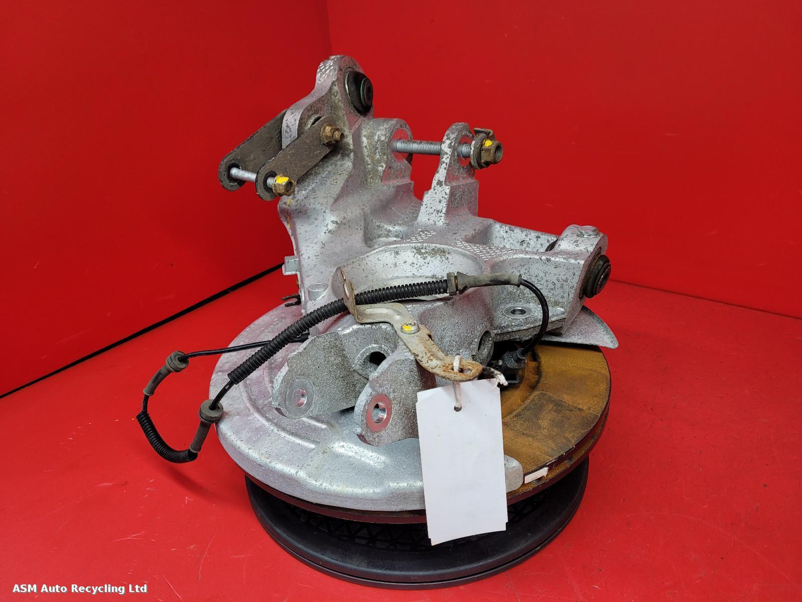 View Auto part LR Hub/Stub Axle Assembly Land Rover Range Rover Velar 2019
