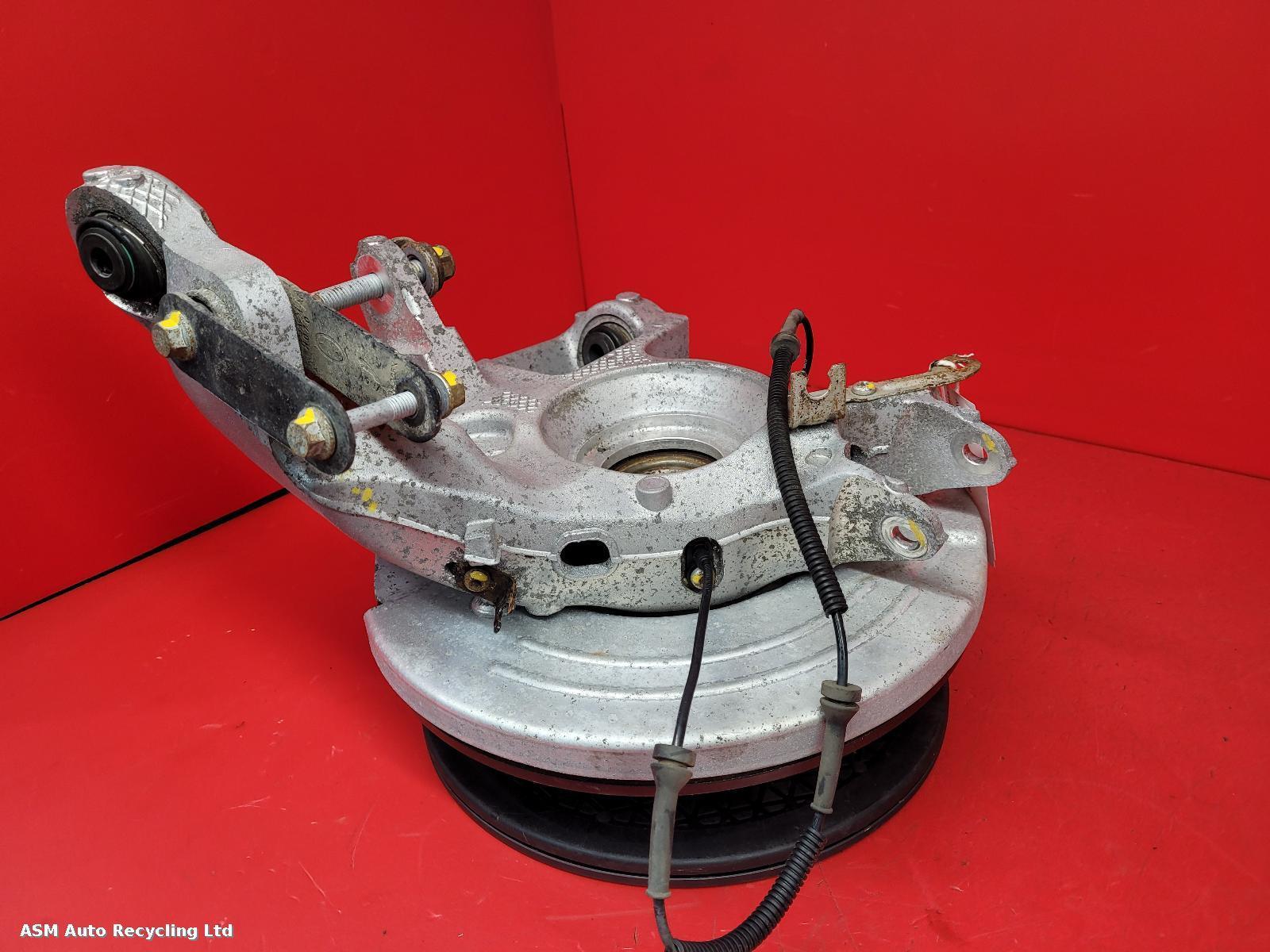 View Auto part LR Hub/Stub Axle Assembly Land Rover Range Rover Velar 2019