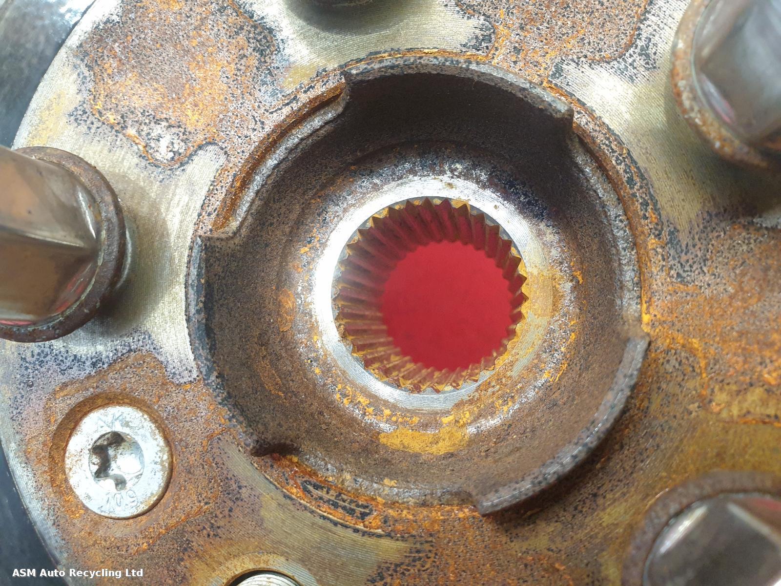 View Auto part RR Hub/Stub Axle Assembly Land Rover Range Rover Velar 2019