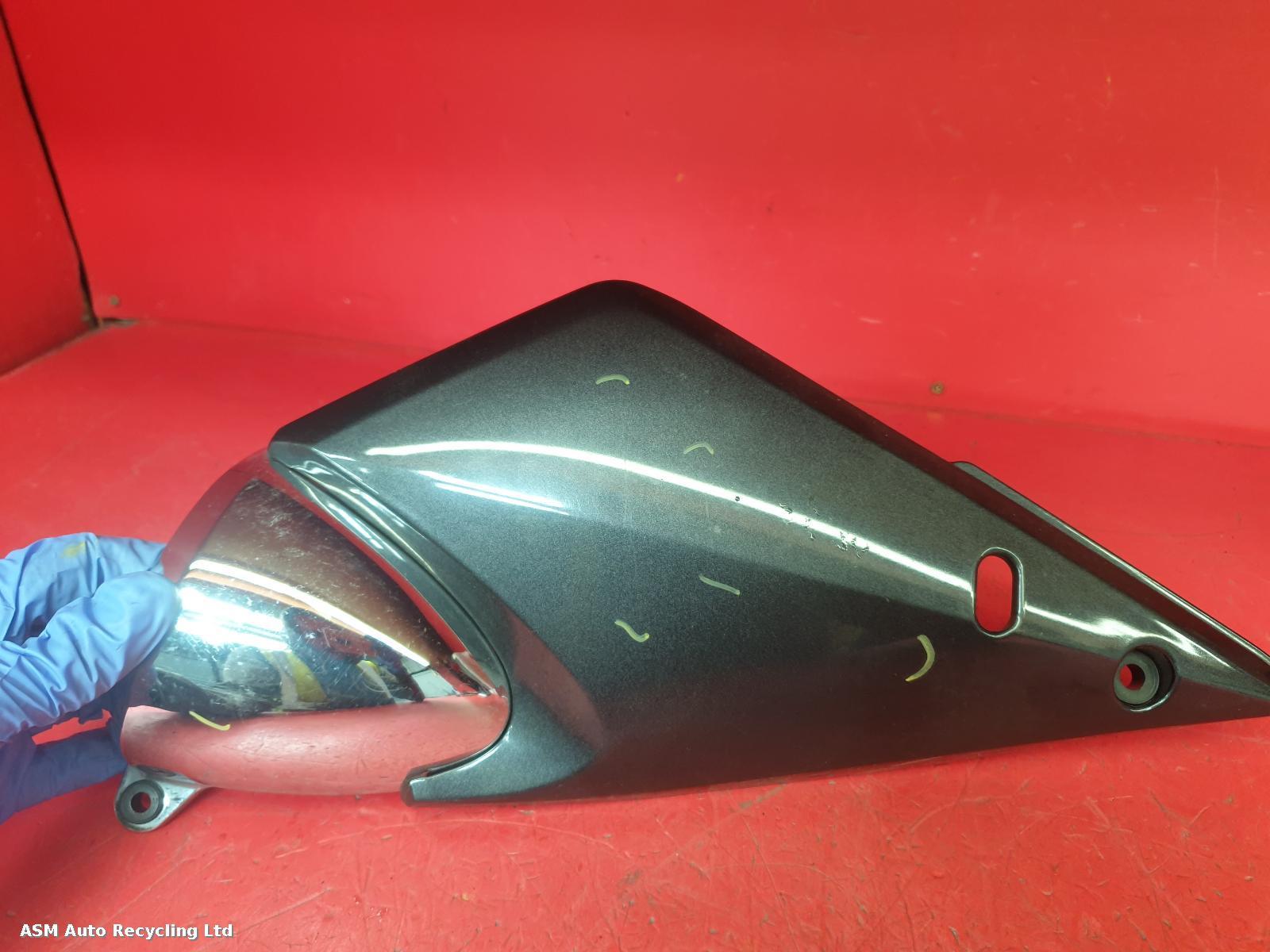 View Auto part Side Panel Right Suzuki Gsf 600 S Bandit 2001