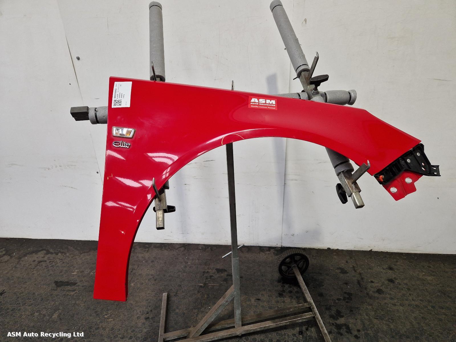 View Auto part R Wing Vauxhall Insignia 2014