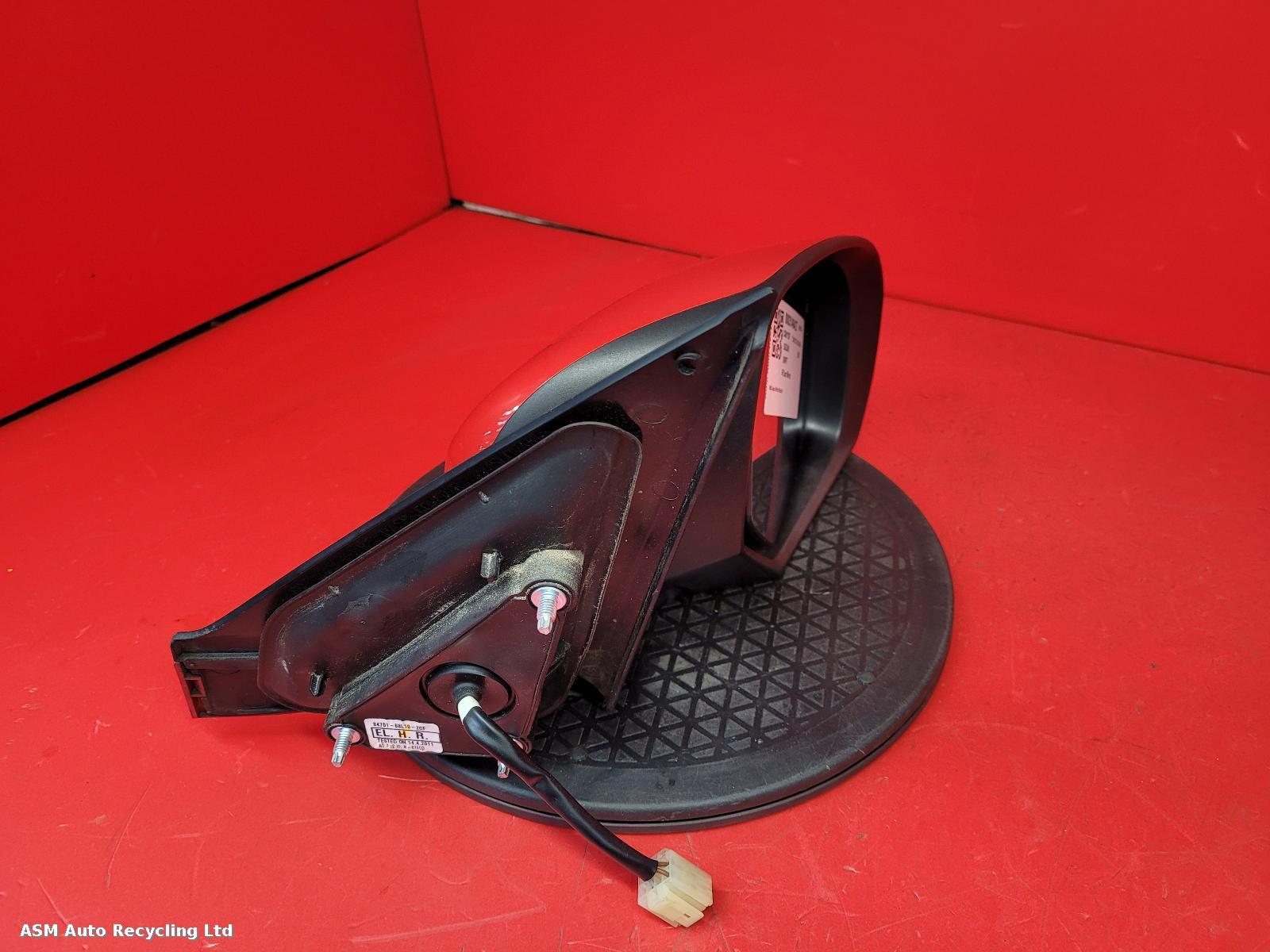 View Auto part R Door Mirror Suzuki Swift 2011