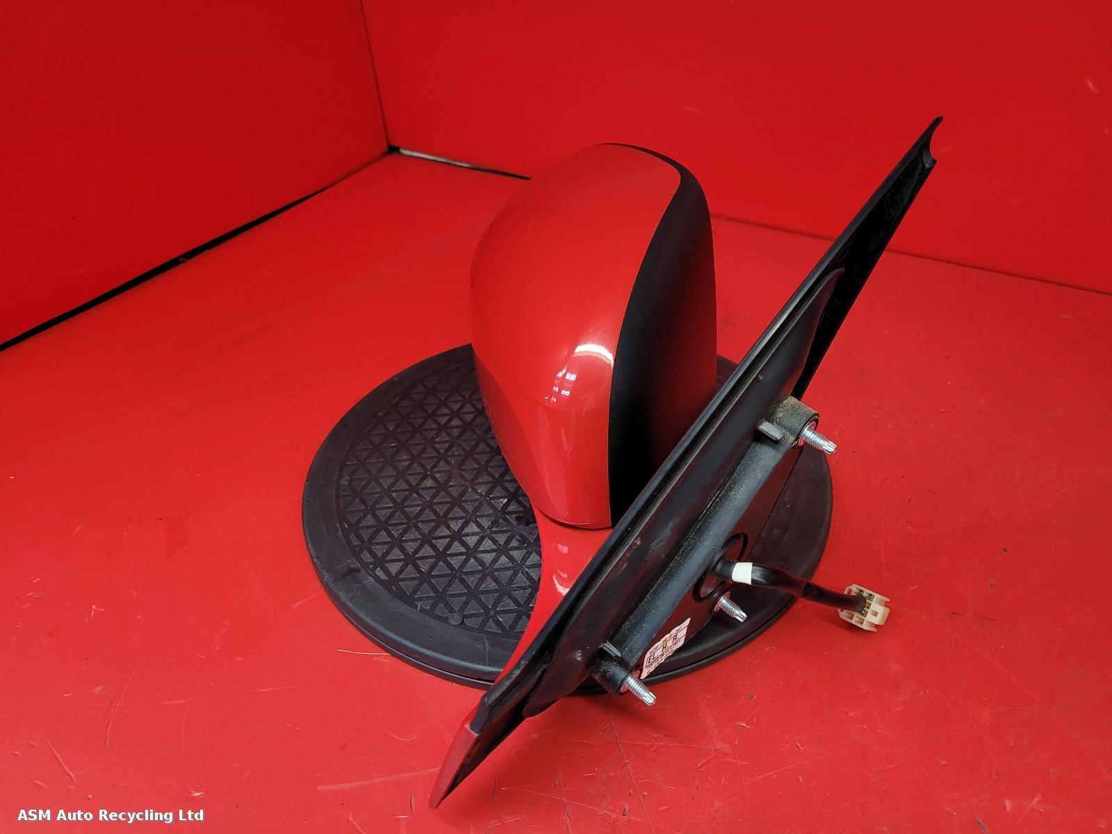 View Auto part R Door Mirror Suzuki Swift 2011