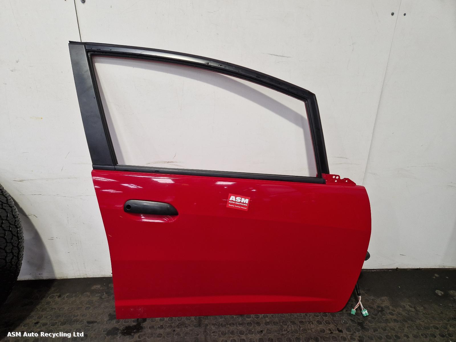 View Auto part R Front Door Honda Jazz 2011