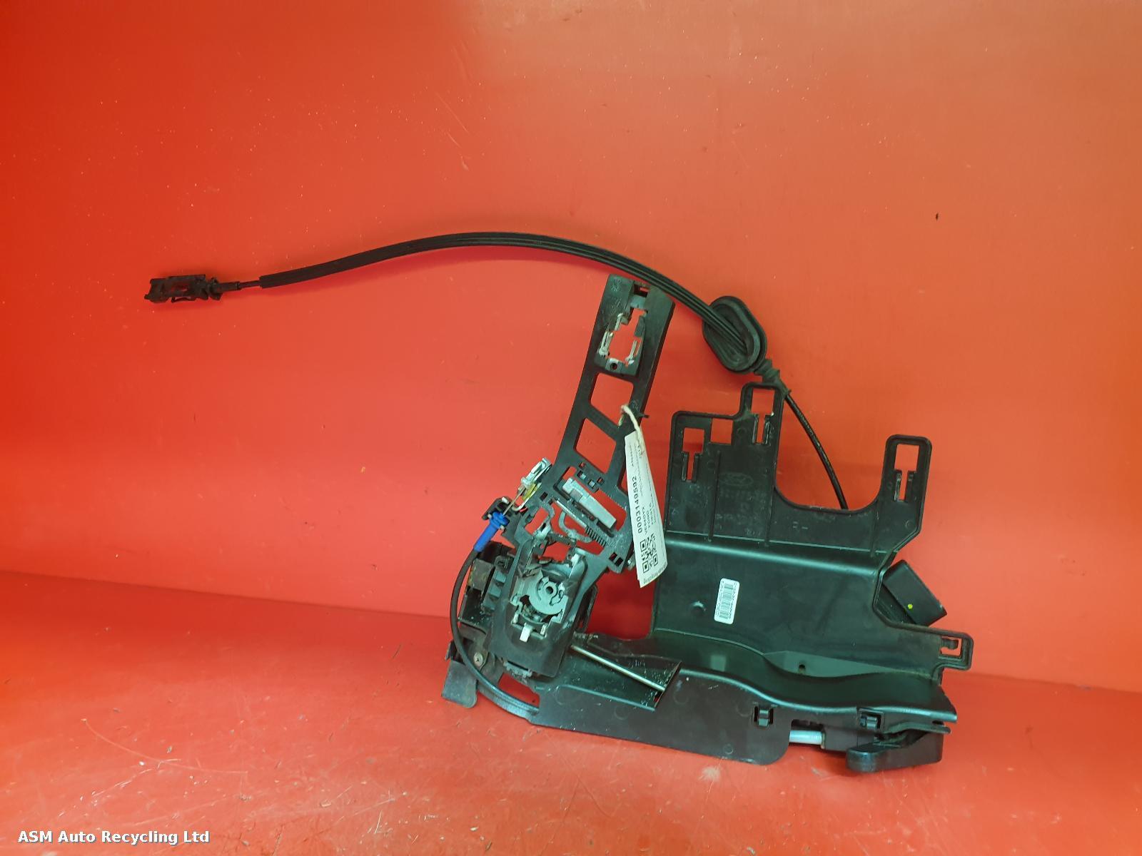 View Auto part Door Lock Assembly Ford Fiesta 2014