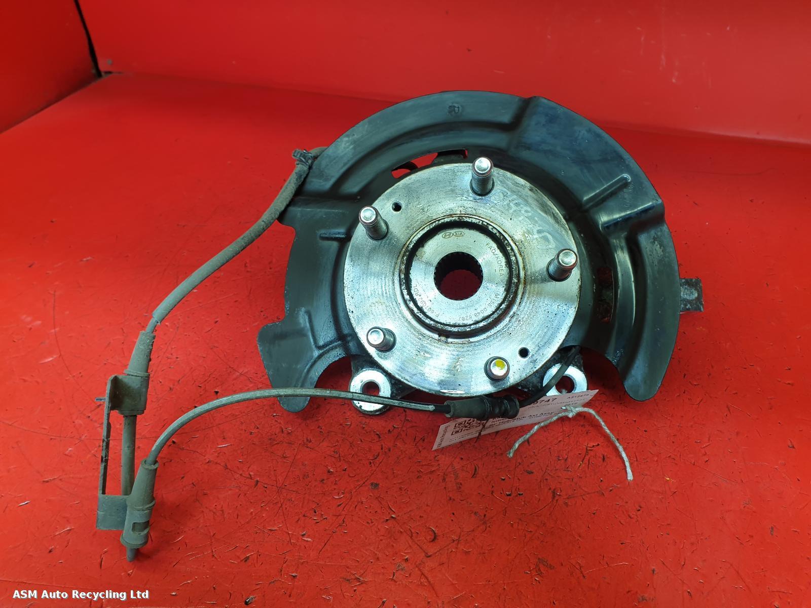 View Auto part RF Hub/Stub Axle Assembly Kia Niro 2016