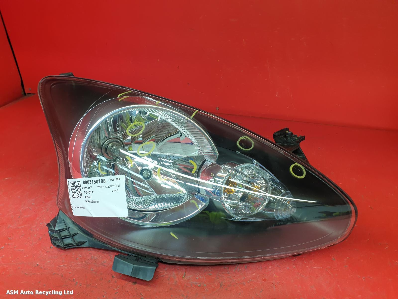 View Auto part R Headlamp Toyota Aygo 2011