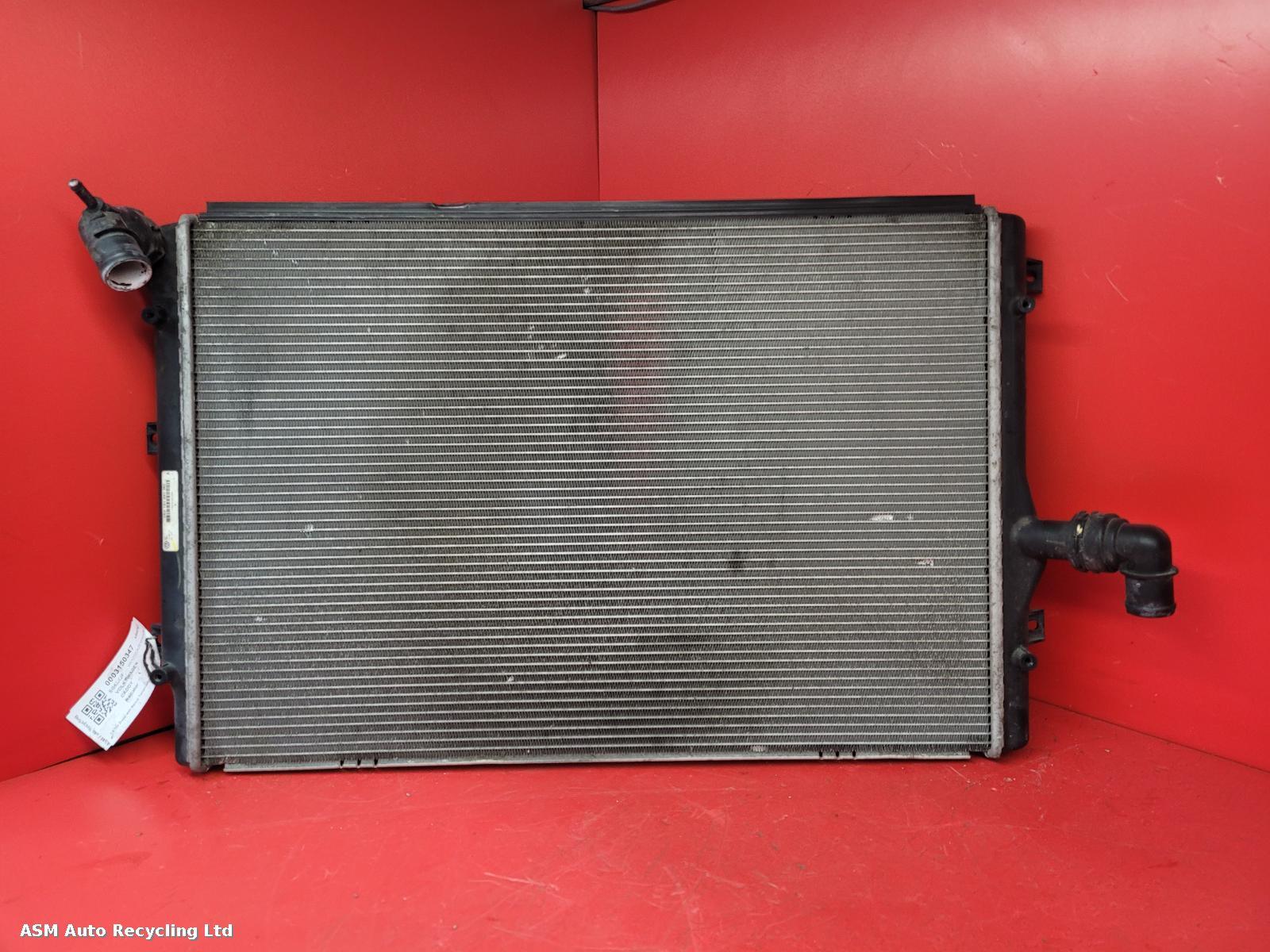 View Auto part Radiator Volkswagen Caddy 2013