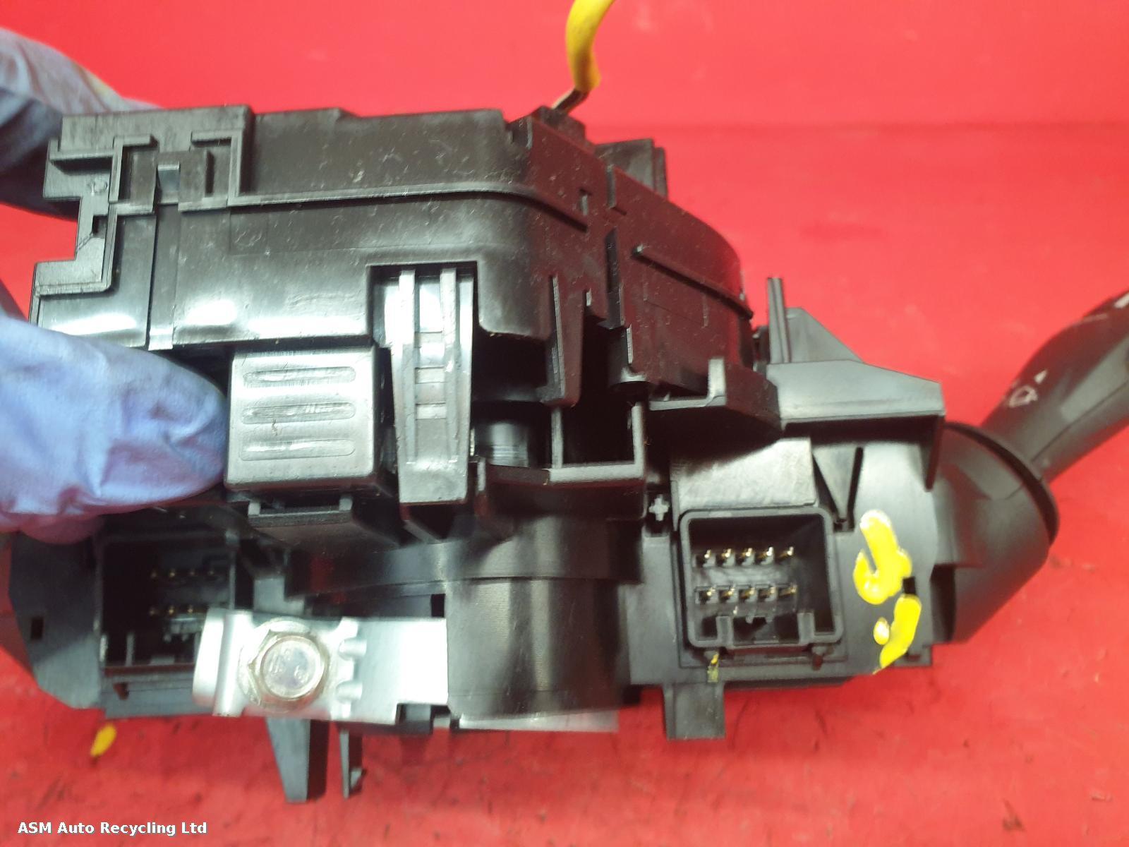 View Auto part Combination Switch Ford Fiesta 2011