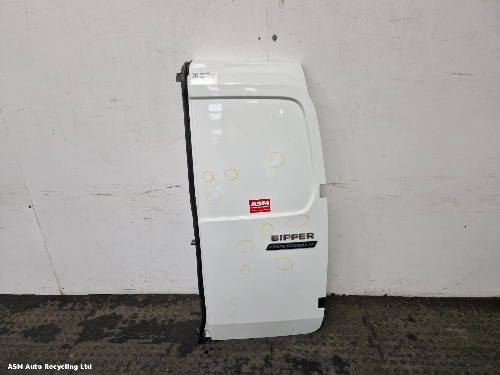 View Auto part R Rear Door Peugeot Bipper 2014