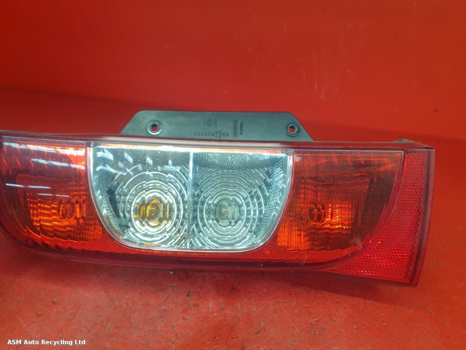 View Auto part L Taillight Peugeot Bipper 2014