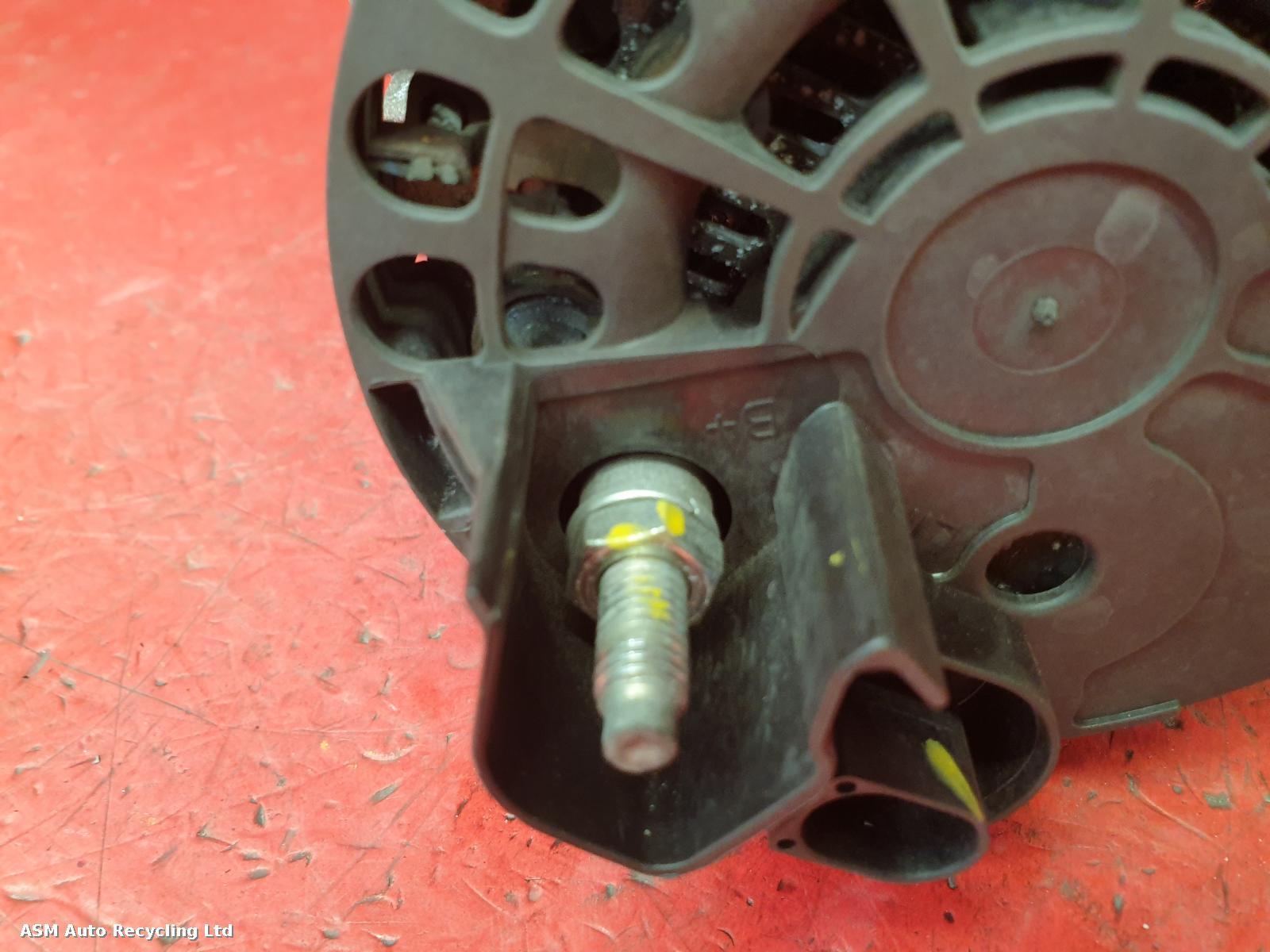 View Auto part Alternator Fiat 500 2014