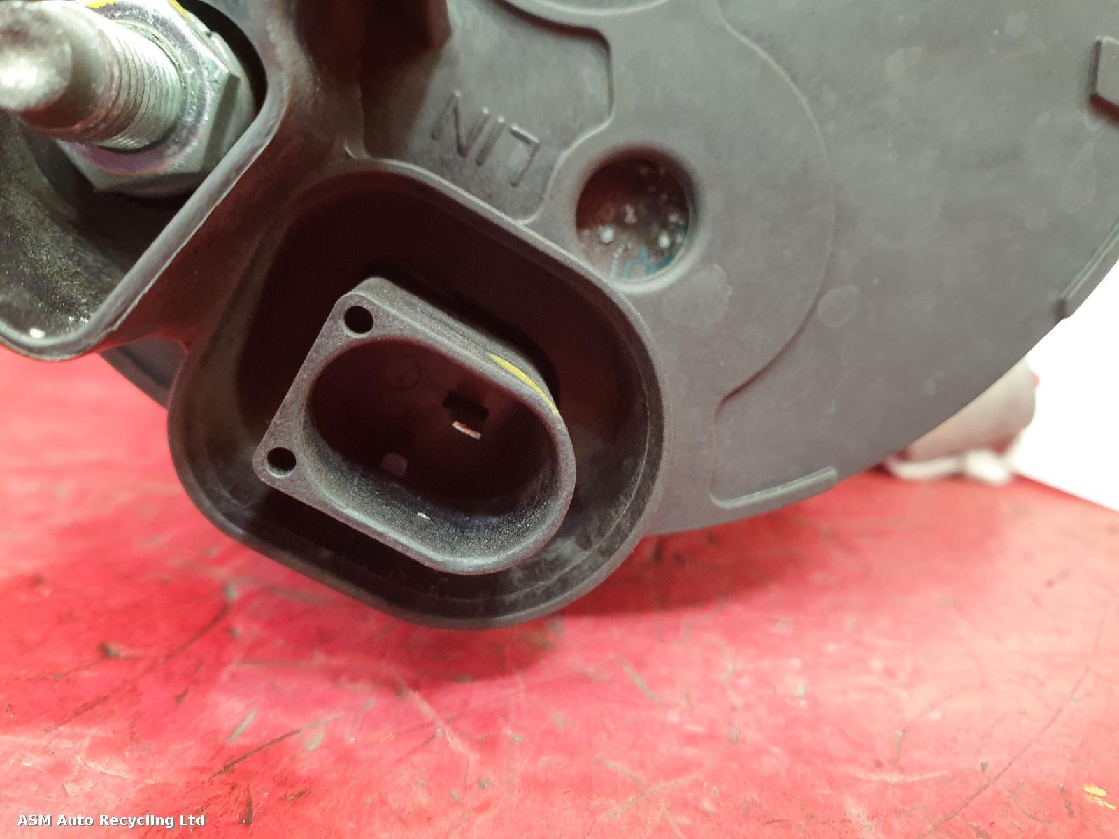 View Auto part Alternator Fiat 500 2014