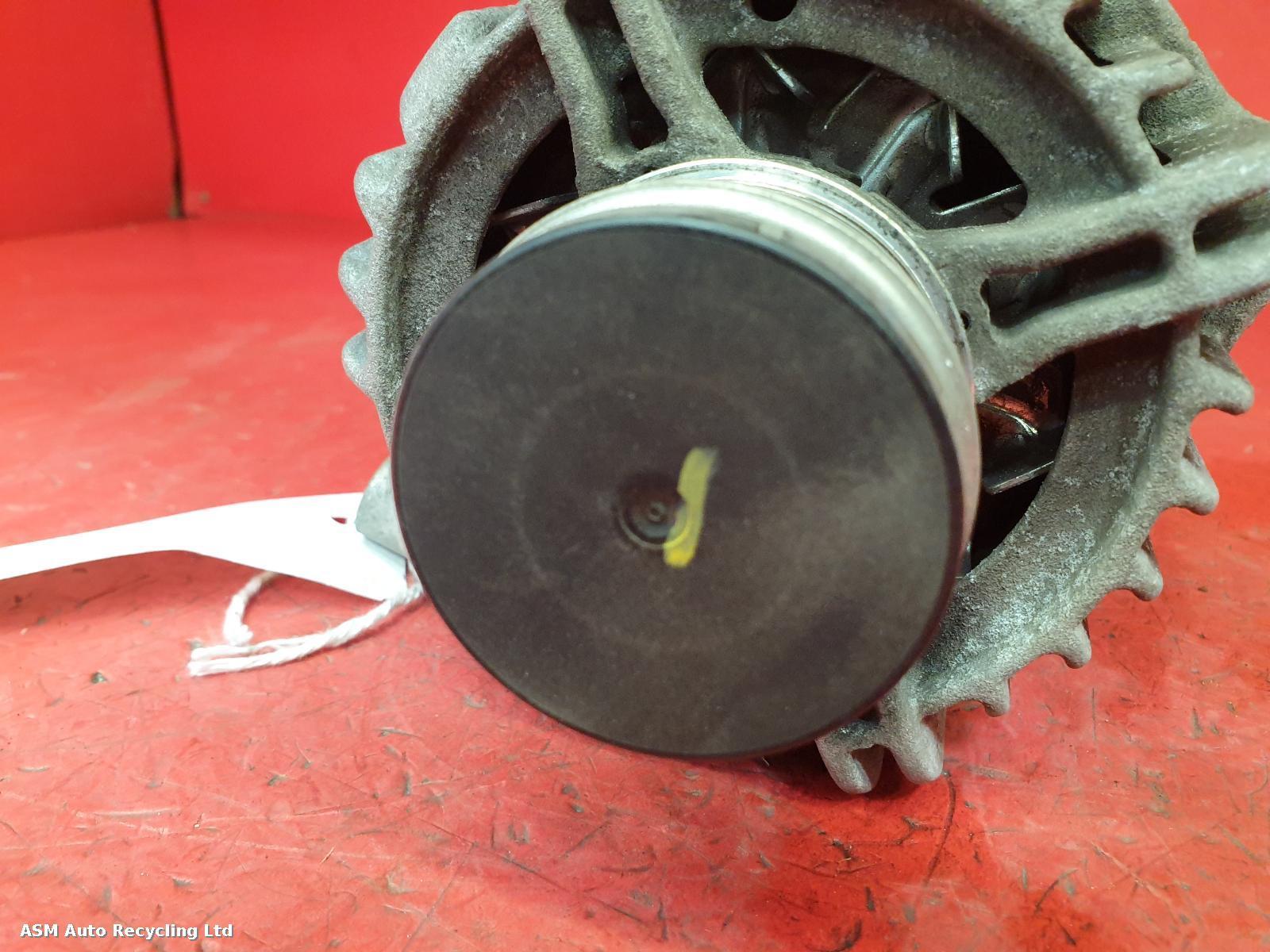 View Auto part Alternator Fiat 500 2014