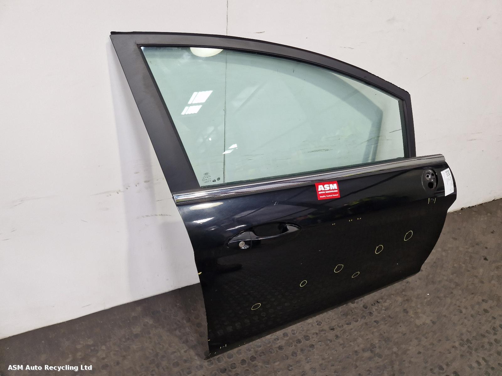 View Auto part R Front Door Ford Fiesta 2011